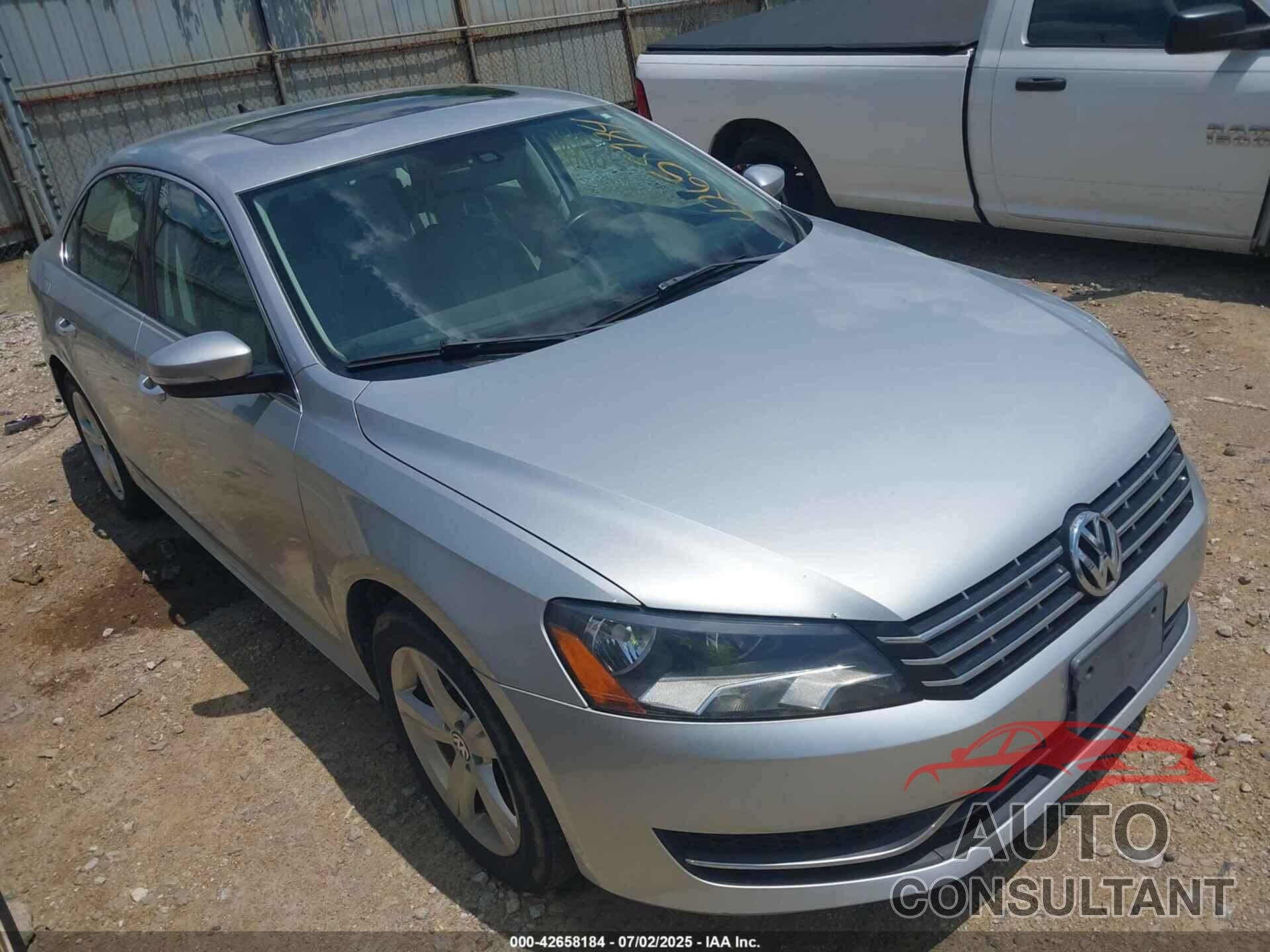 VOLKSWAGEN PASSAT 2013 - 1VWBN7A3XDC089881