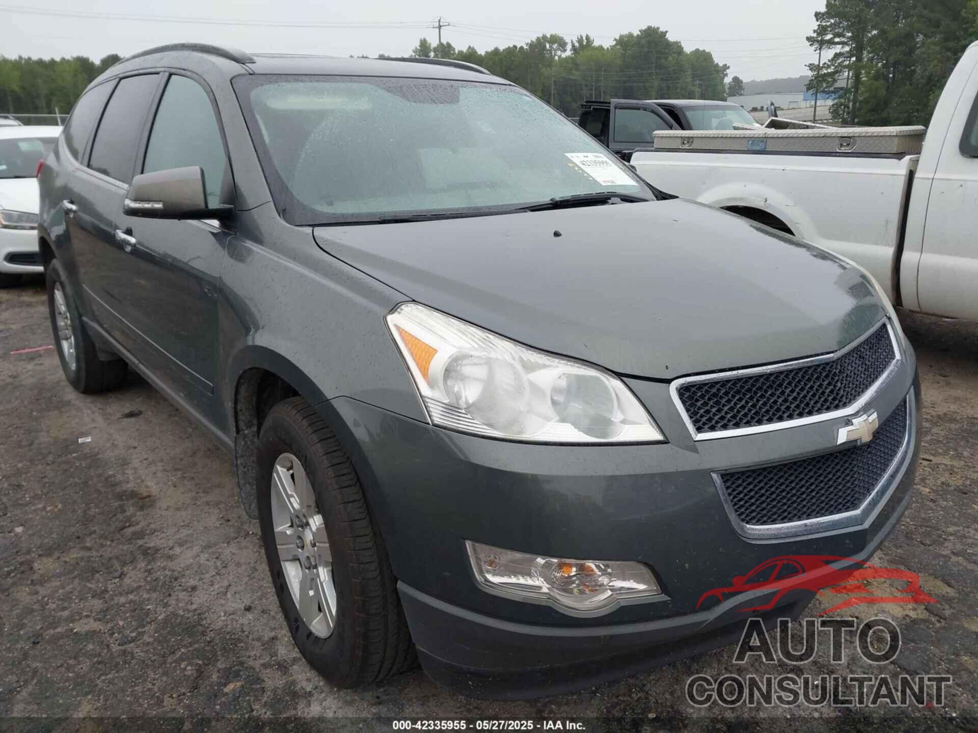 CHEVROLET TRAVERSE 2011 - 1GNKRJED6BJ271441