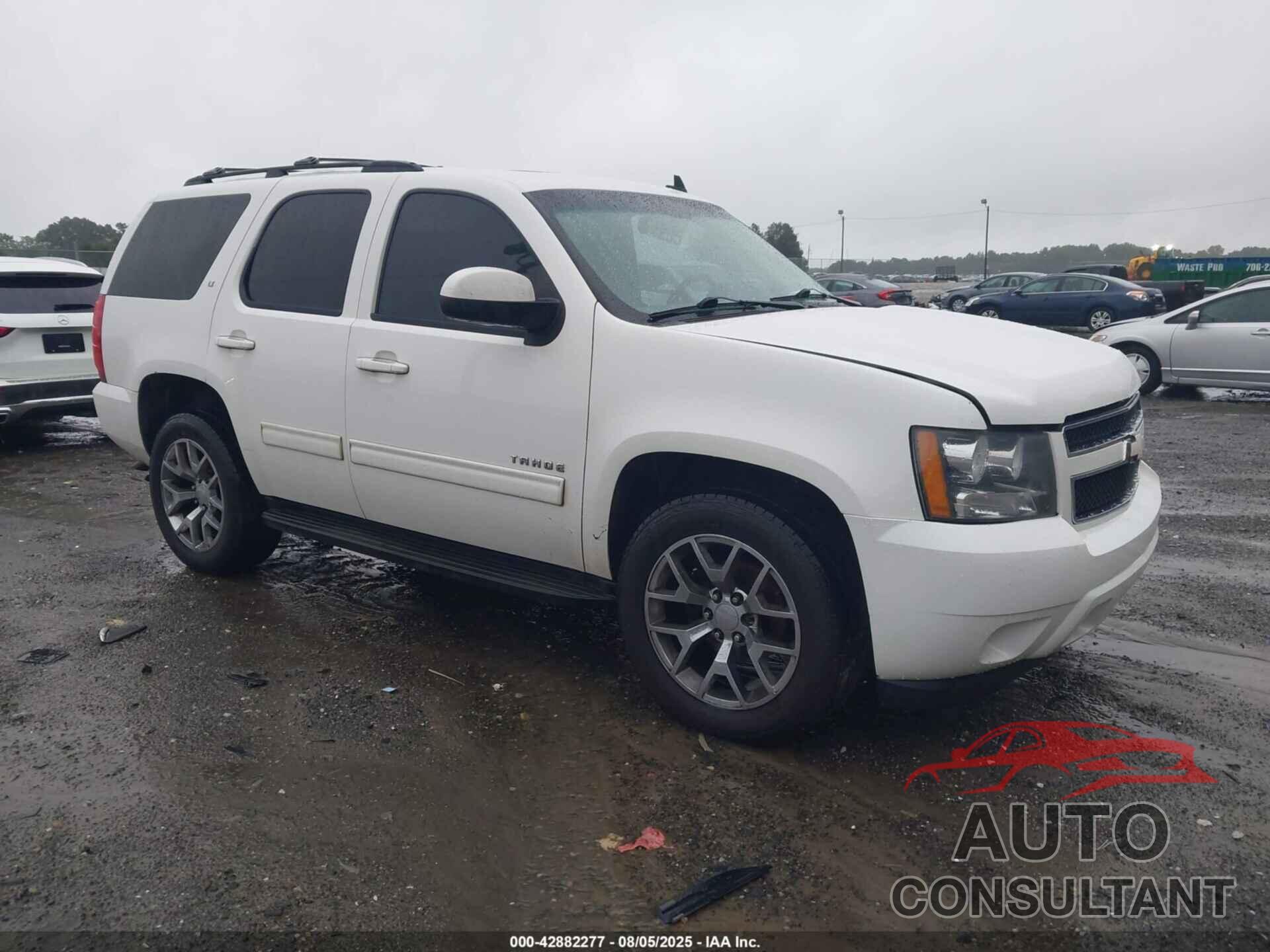 CHEVROLET TAHOE 2013 - 1GNSCBE0XDR334422