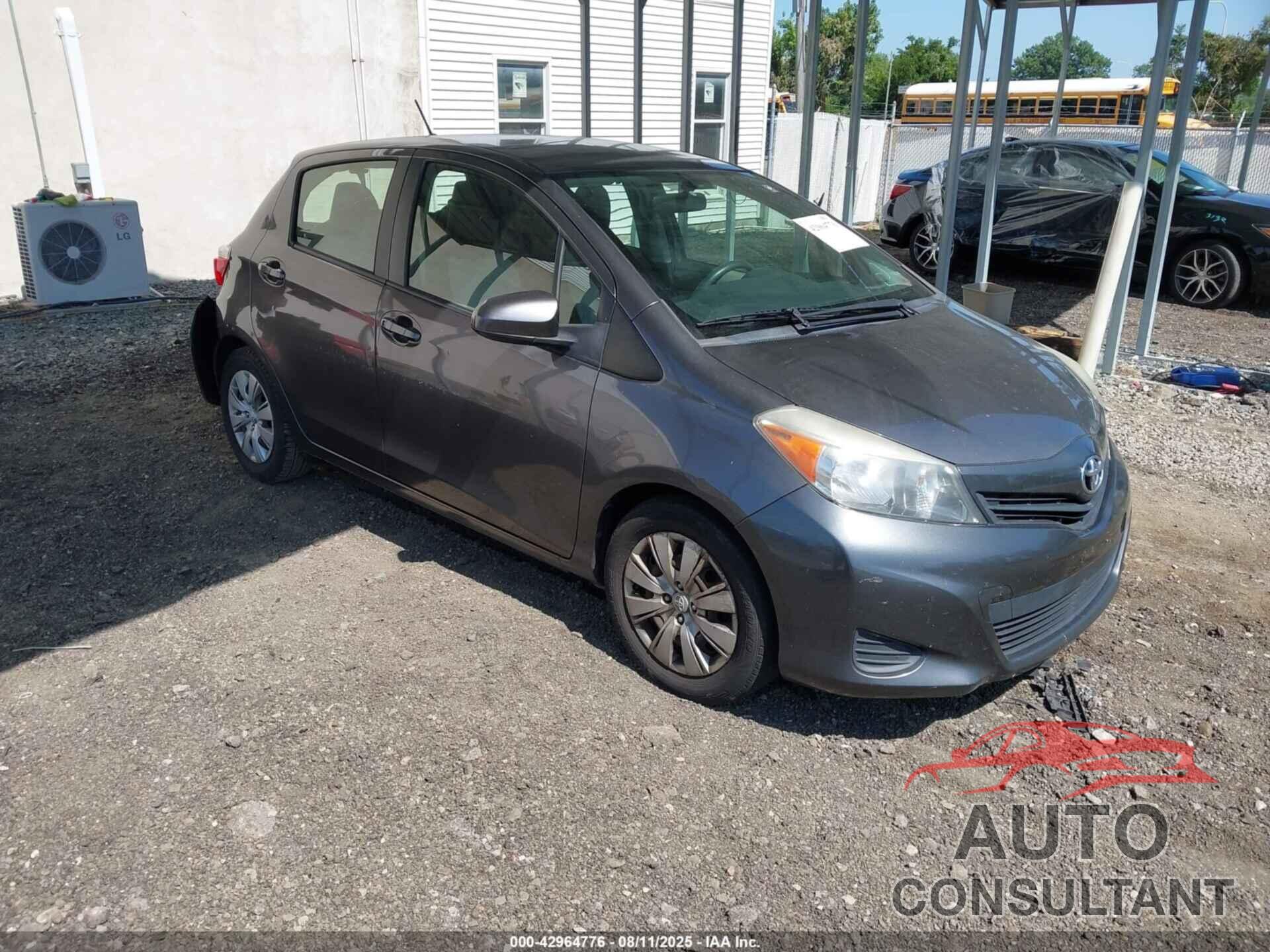 TOYOTA YARIS 2013 - JTDKTUD31DD561382