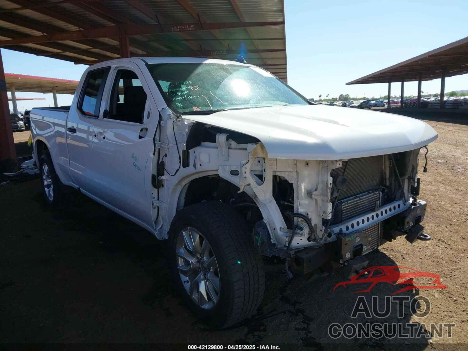 CHEVROLET SILVERADO 1500 2020 - 1GCRWBEK8LZ355798