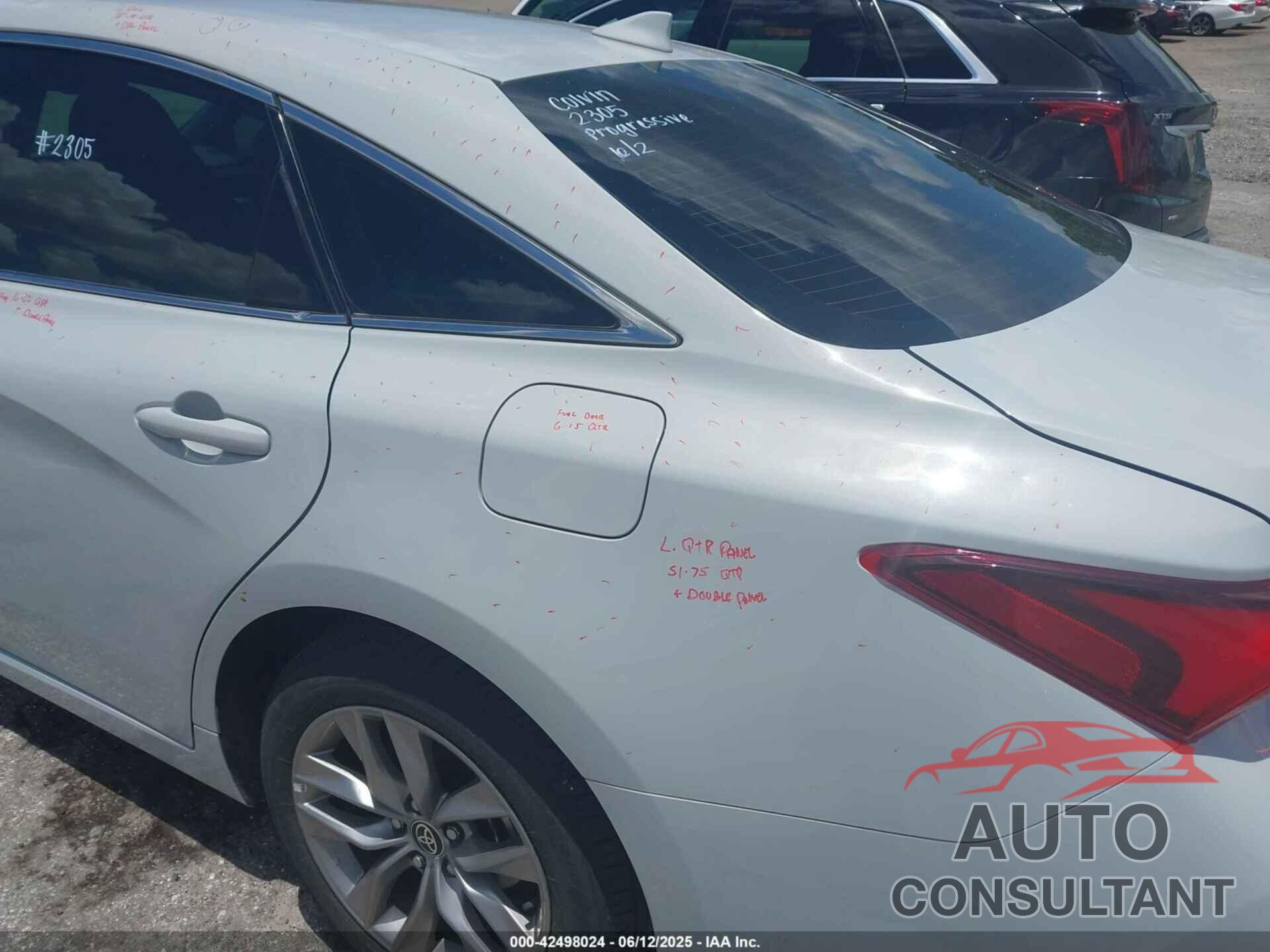 TOYOTA AVALON 2022 - 4T1JA1AB5NU015841