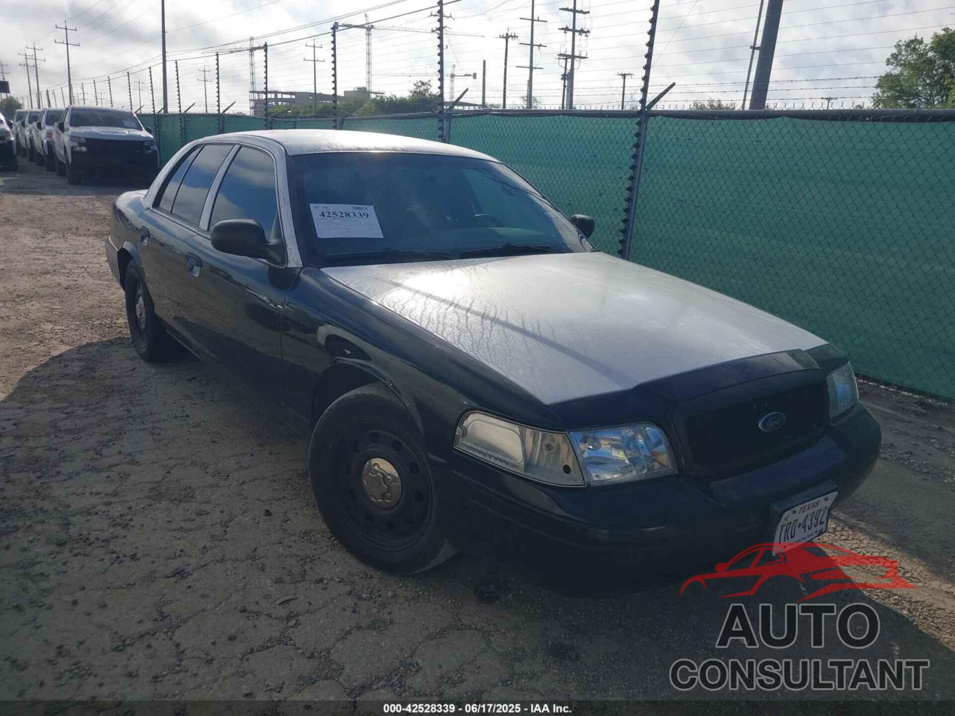 FORD CROWN VICTORIA 2011 - 2FABP7BV1BX116467