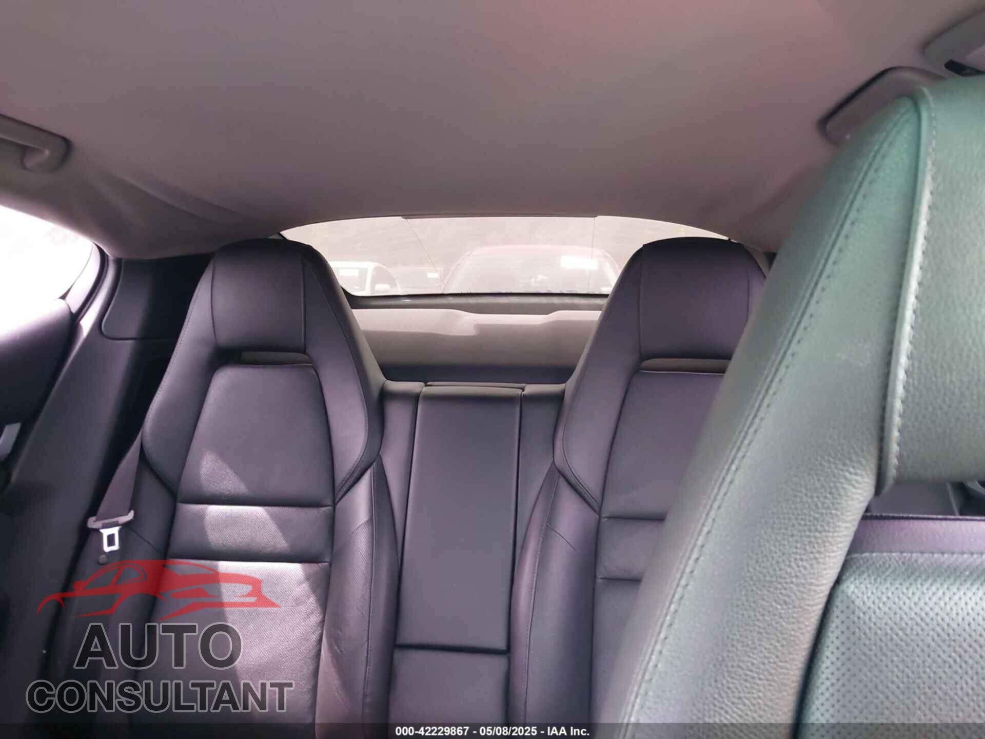 PORSCHE PANAMERA 2011 - WP0AA2A71BL018792