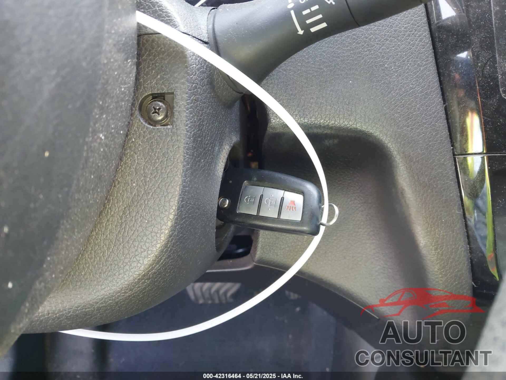 NISSAN ROGUE 2015 - 5N1AT2MT7FC855163