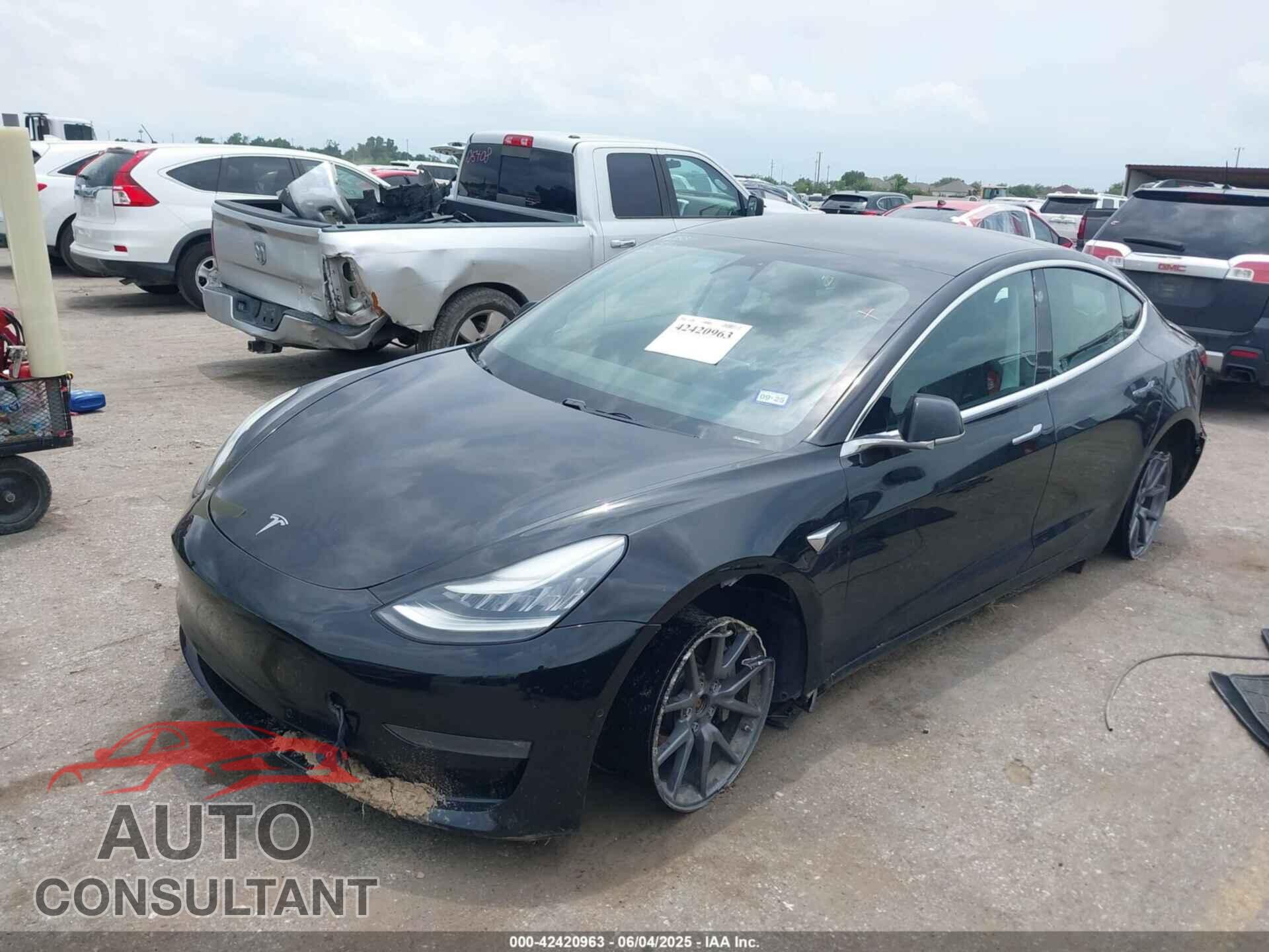 TESLA MODEL 3 2019 - 5YJ3E1EB6KF385342