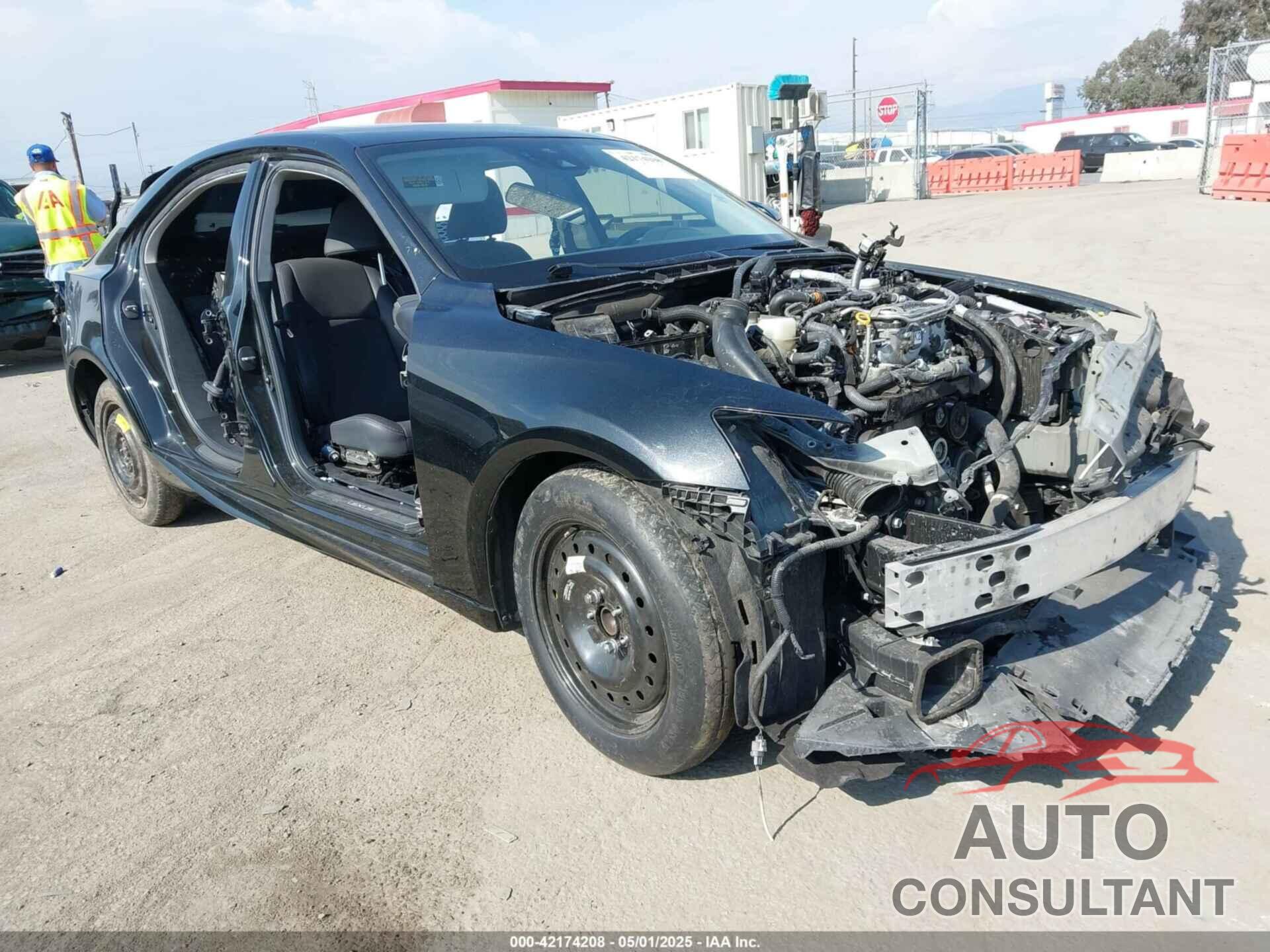 LEXUS IS 2019 - JTHBA1D24K5097117