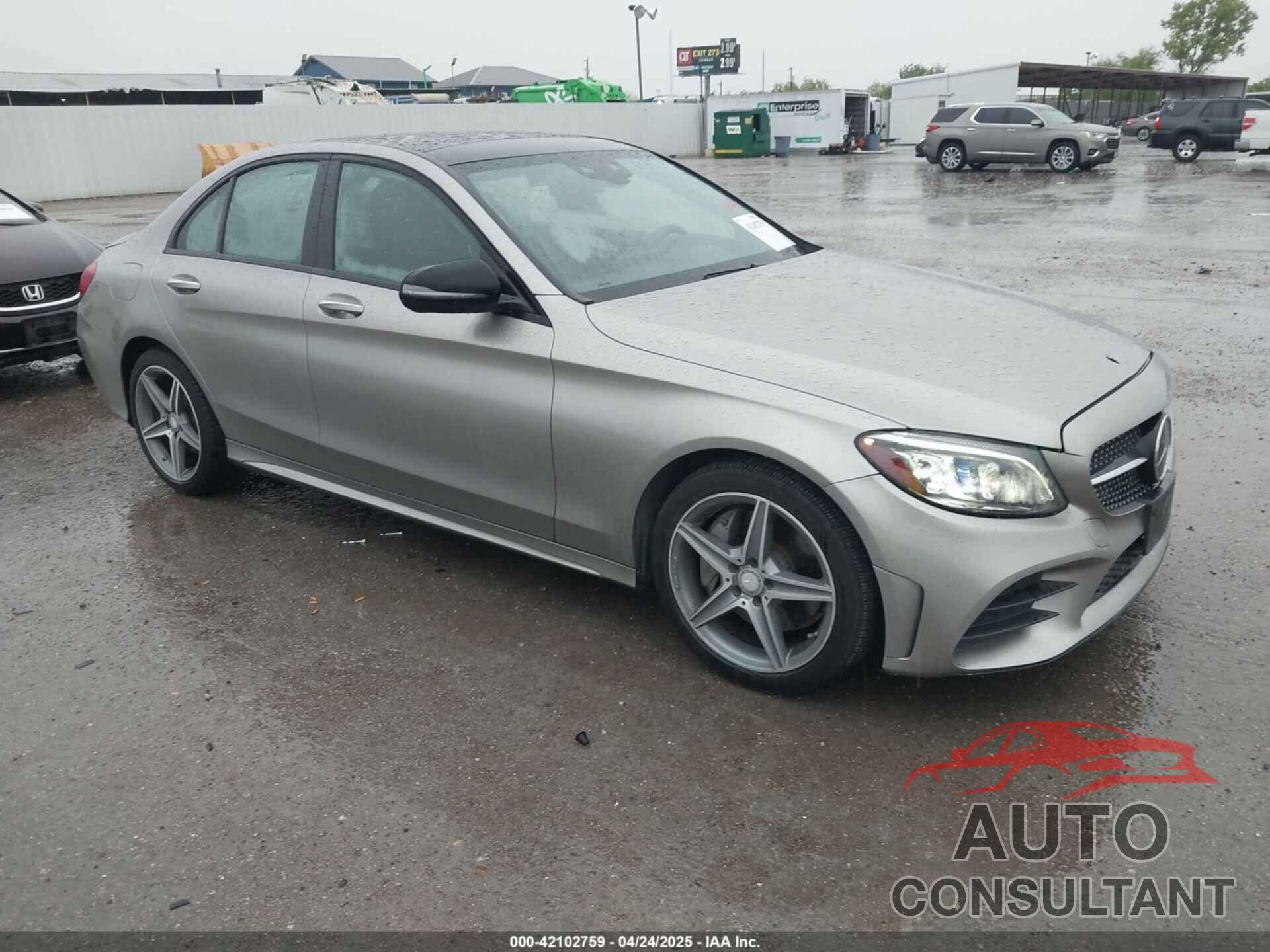 MERCEDES-BENZ C 300 2019 - 55SWF8EB2KU283134