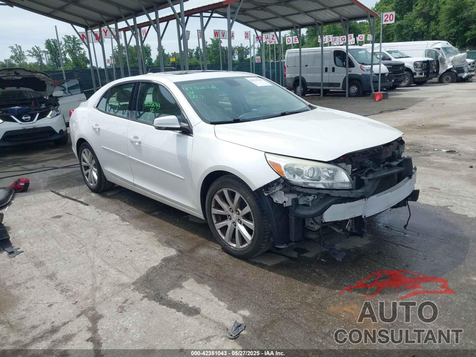CHEVROLET MALIBU 2015 - 1G11D5SL9FF317495