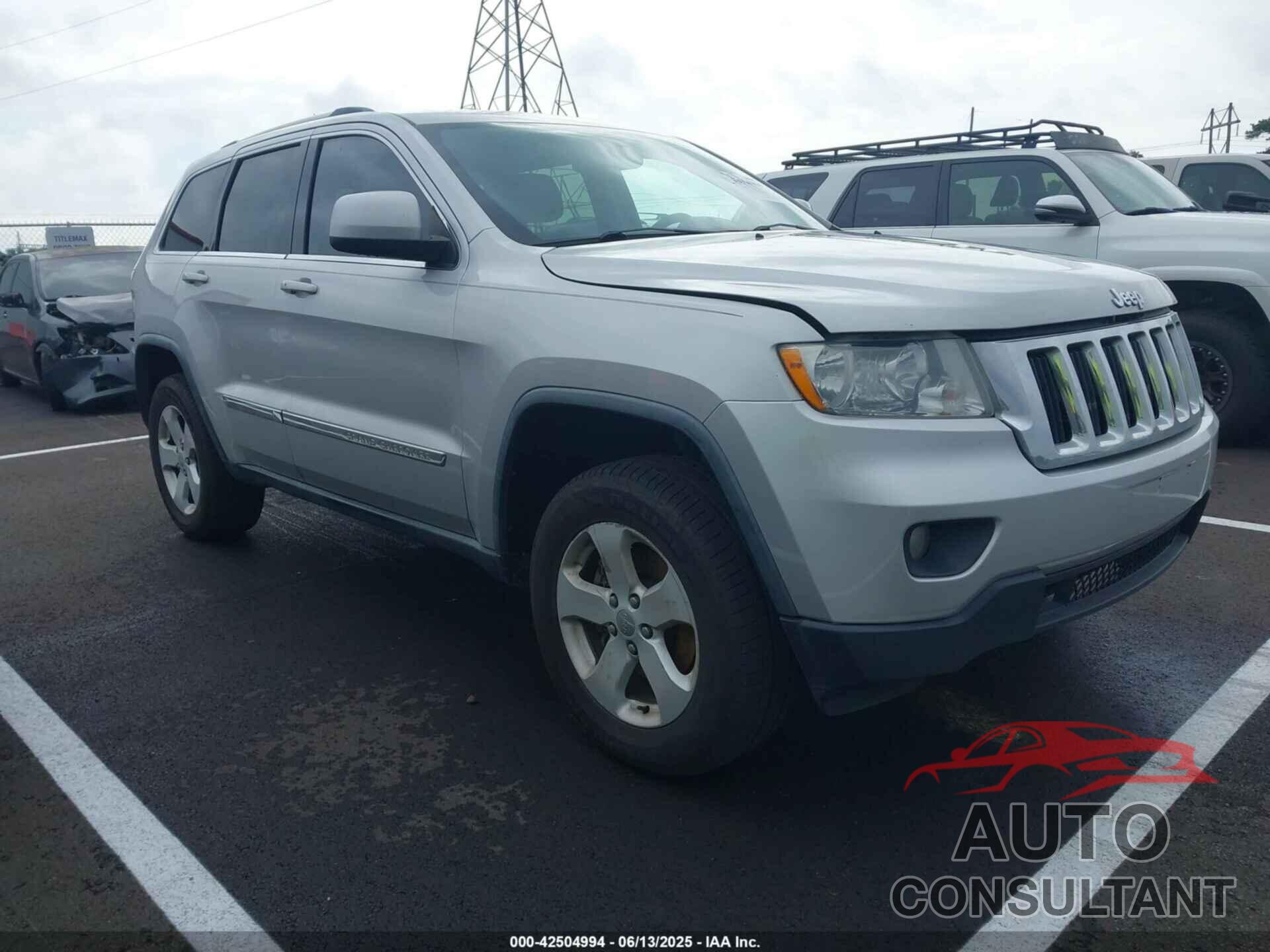 JEEP GRAND CHEROKEE 2011 - 1J4RS4GG3BC745994