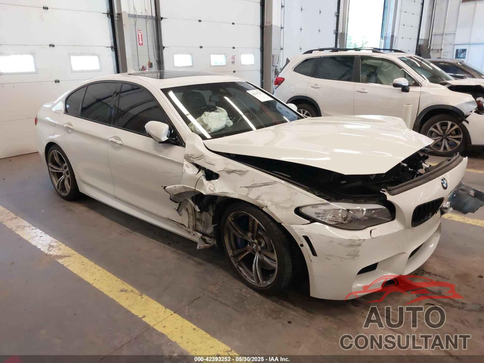 BMW M5 2013 - WBSFV9C57DC774122