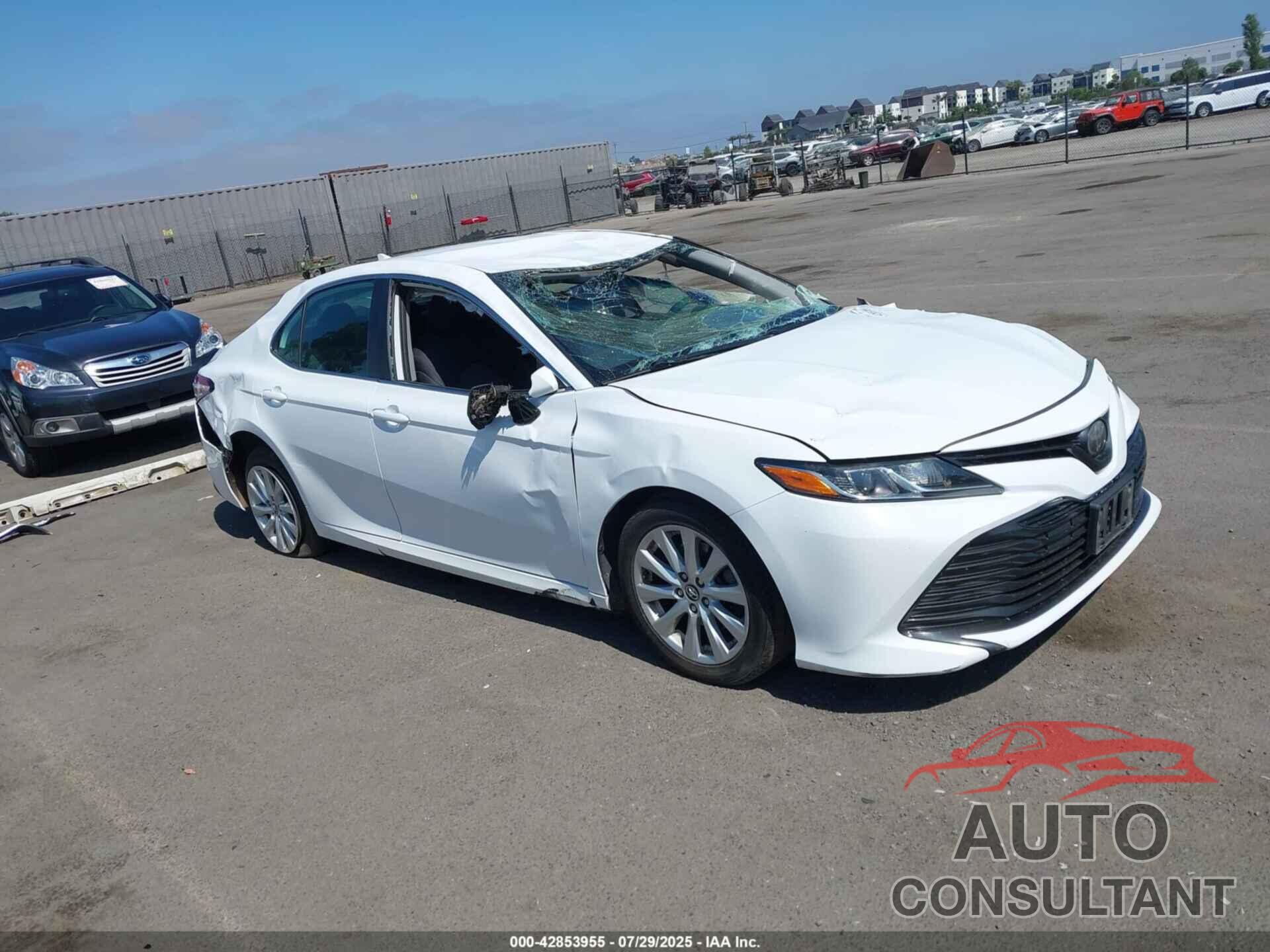 TOYOTA CAMRY 2019 - 4T1B11HK8KU773730