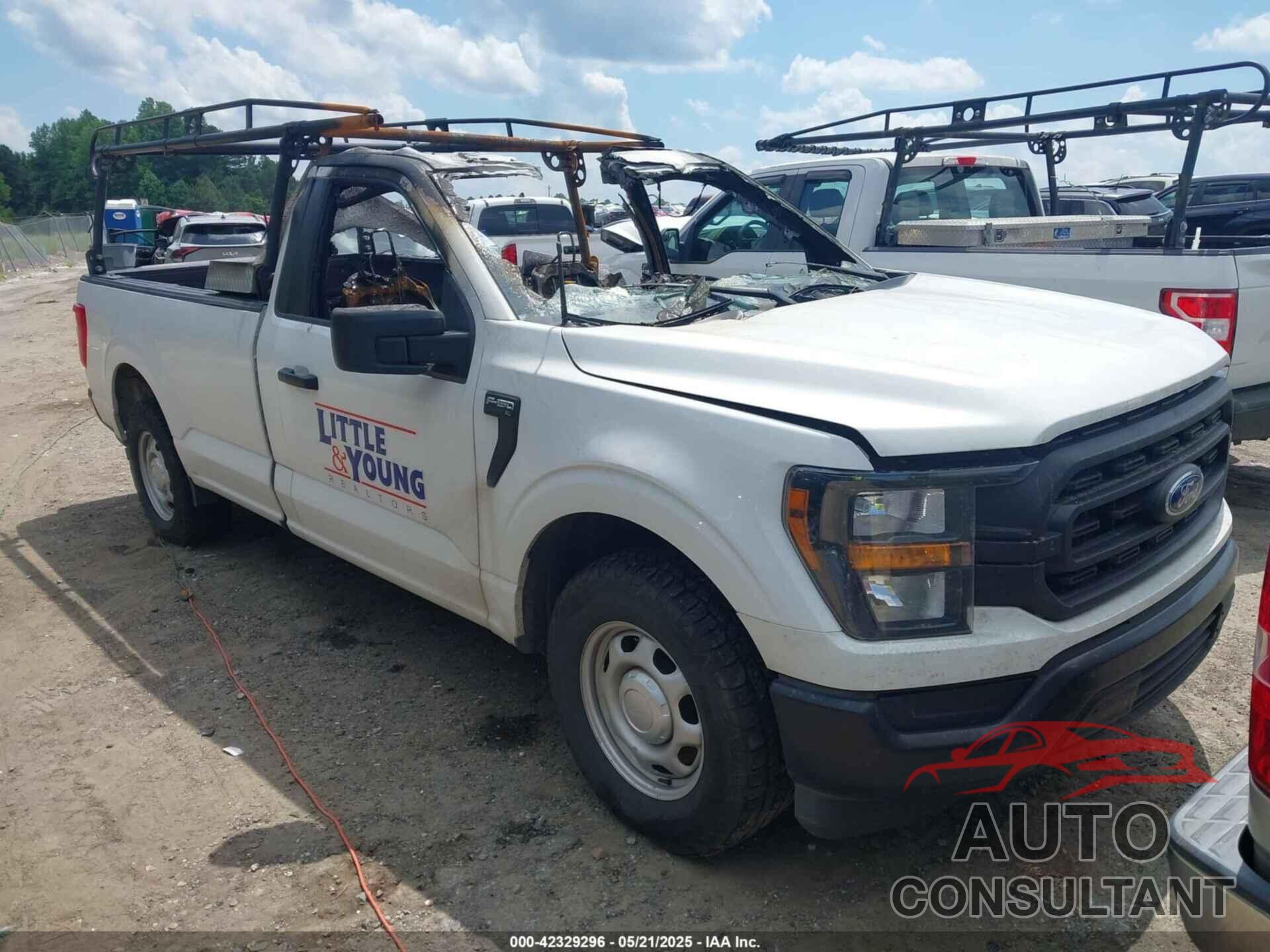 FORD F-150 2023 - 1FTMF1CB5PKE02713