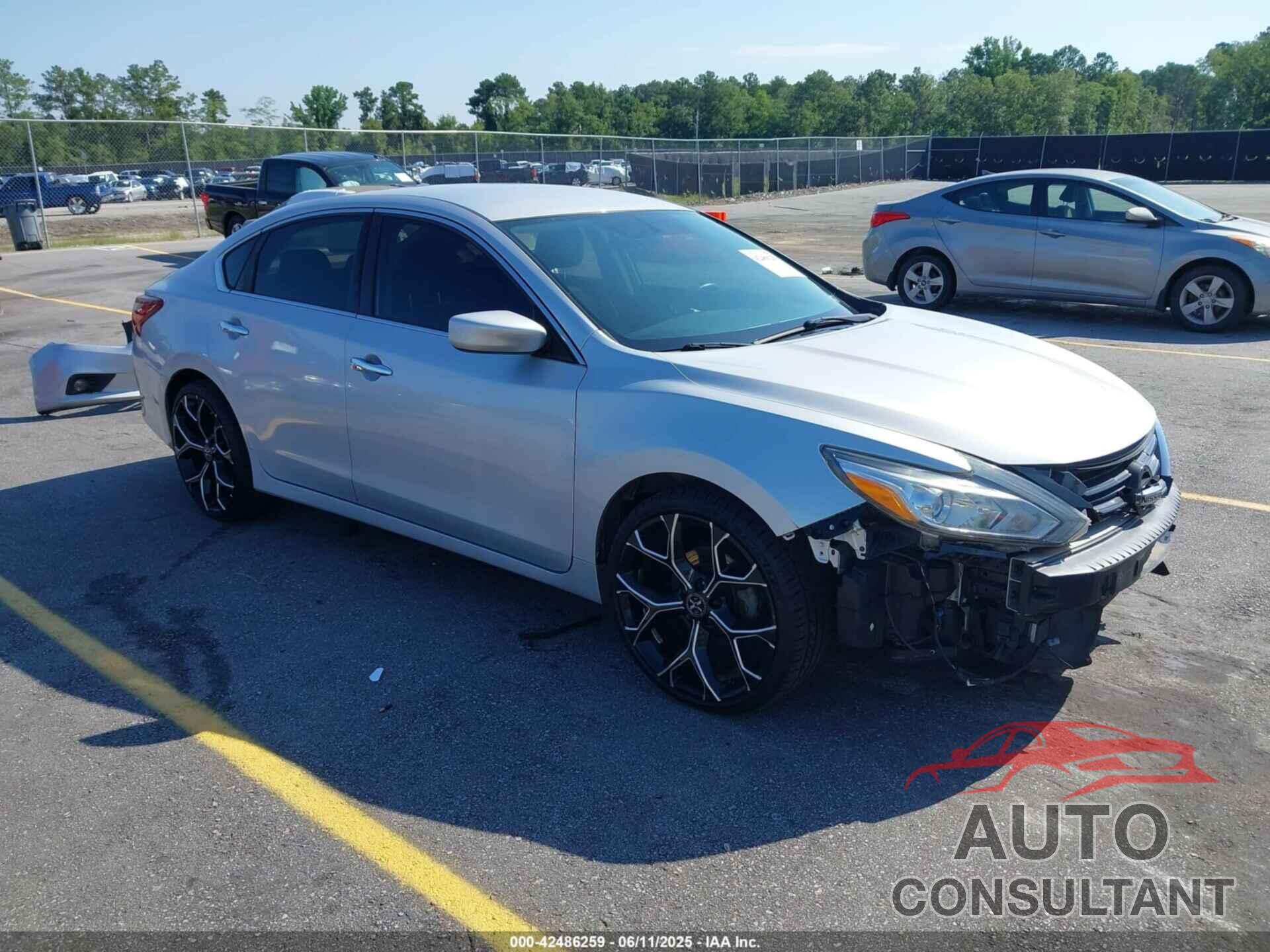 NISSAN ALTIMA 2018 - 1N4AL3AP0JC246884