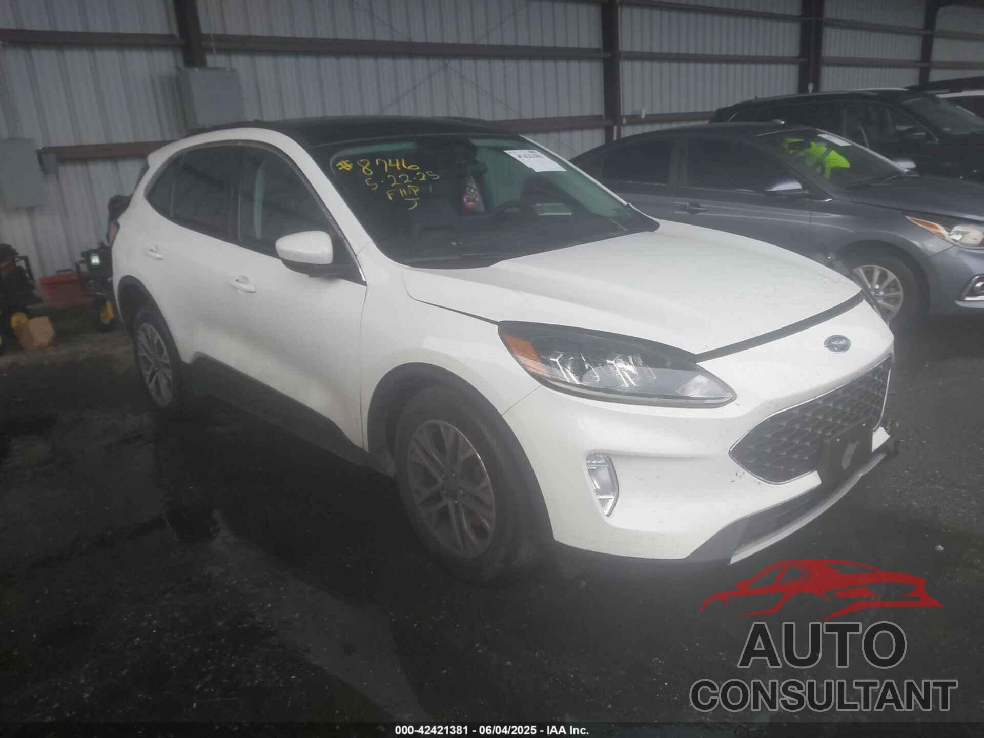 FORD ESCAPE 2022 - 1FMCU9H63NUB56480