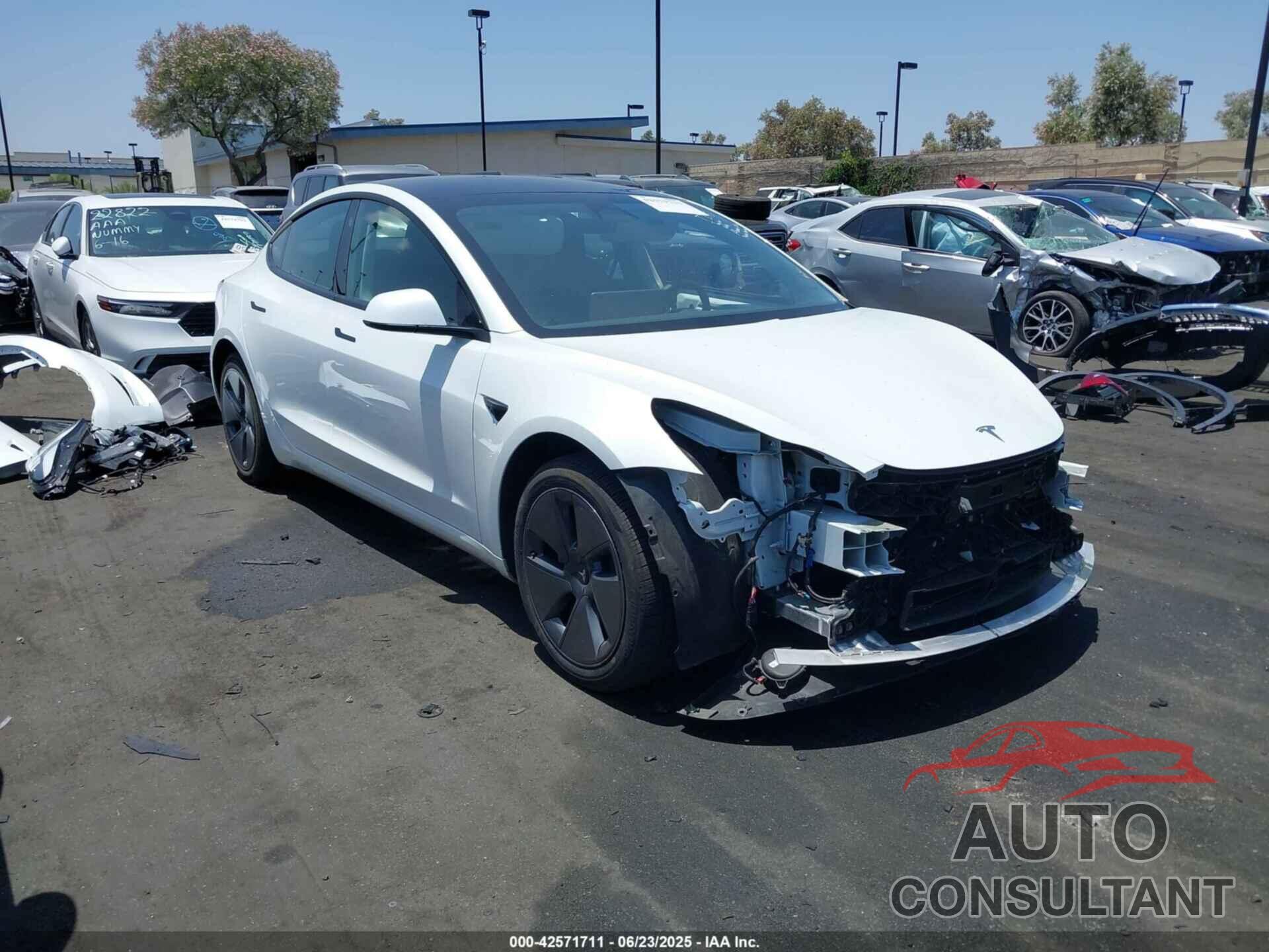 TESLA MODEL 3 2022 - 5YJ3E1EA5NF322664