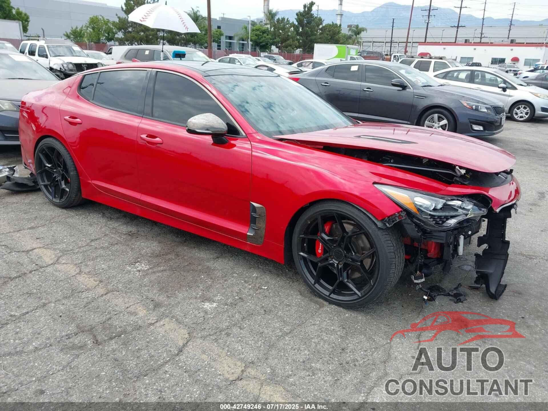 KIA STINGER 2018 - KNAE55LC8J6019949