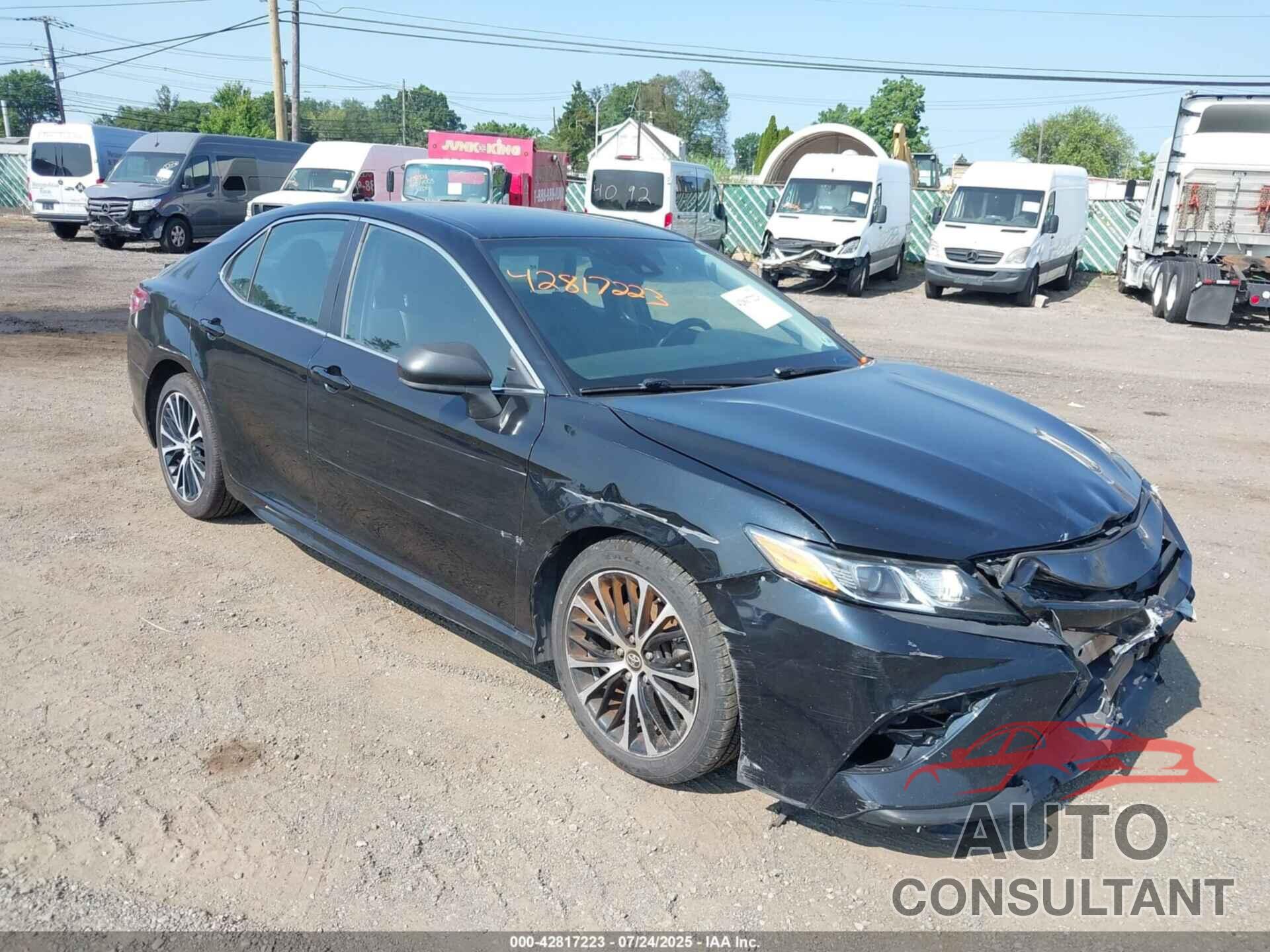 TOYOTA CAMRY 2019 - 4T1B11HKXKU822748