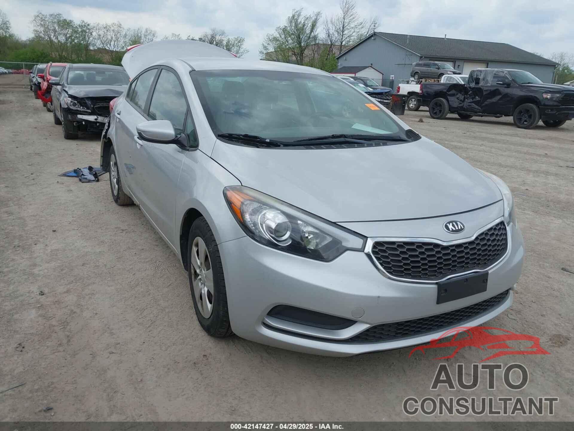 KIA FORTE 2016 - KNAFK4A63G5559048