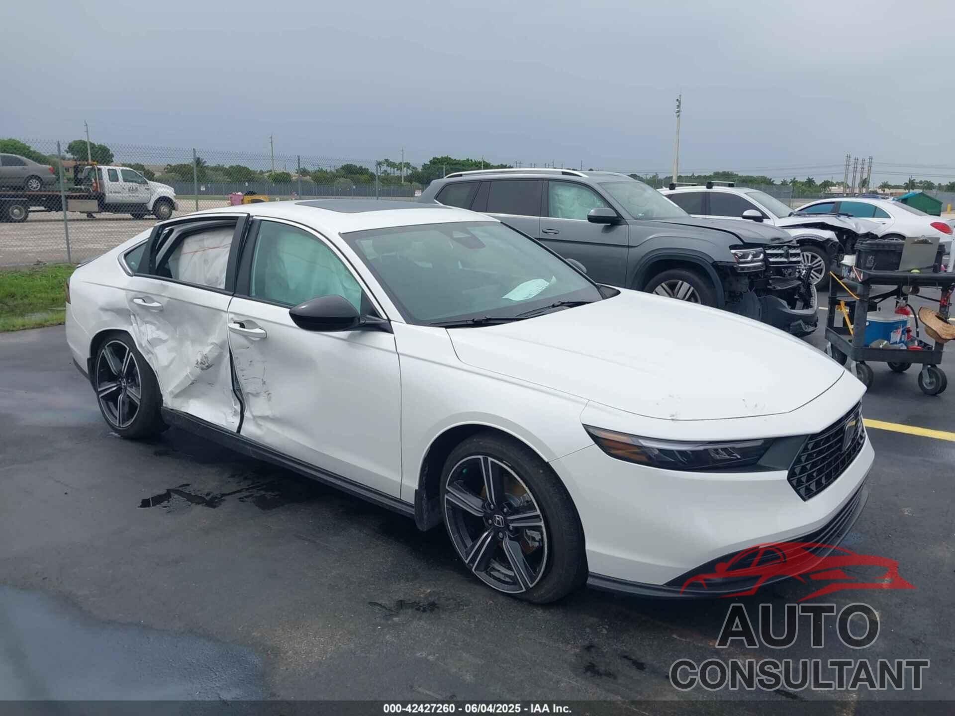HONDA ACCORD 2025 - 1HGCY2F58SA033072