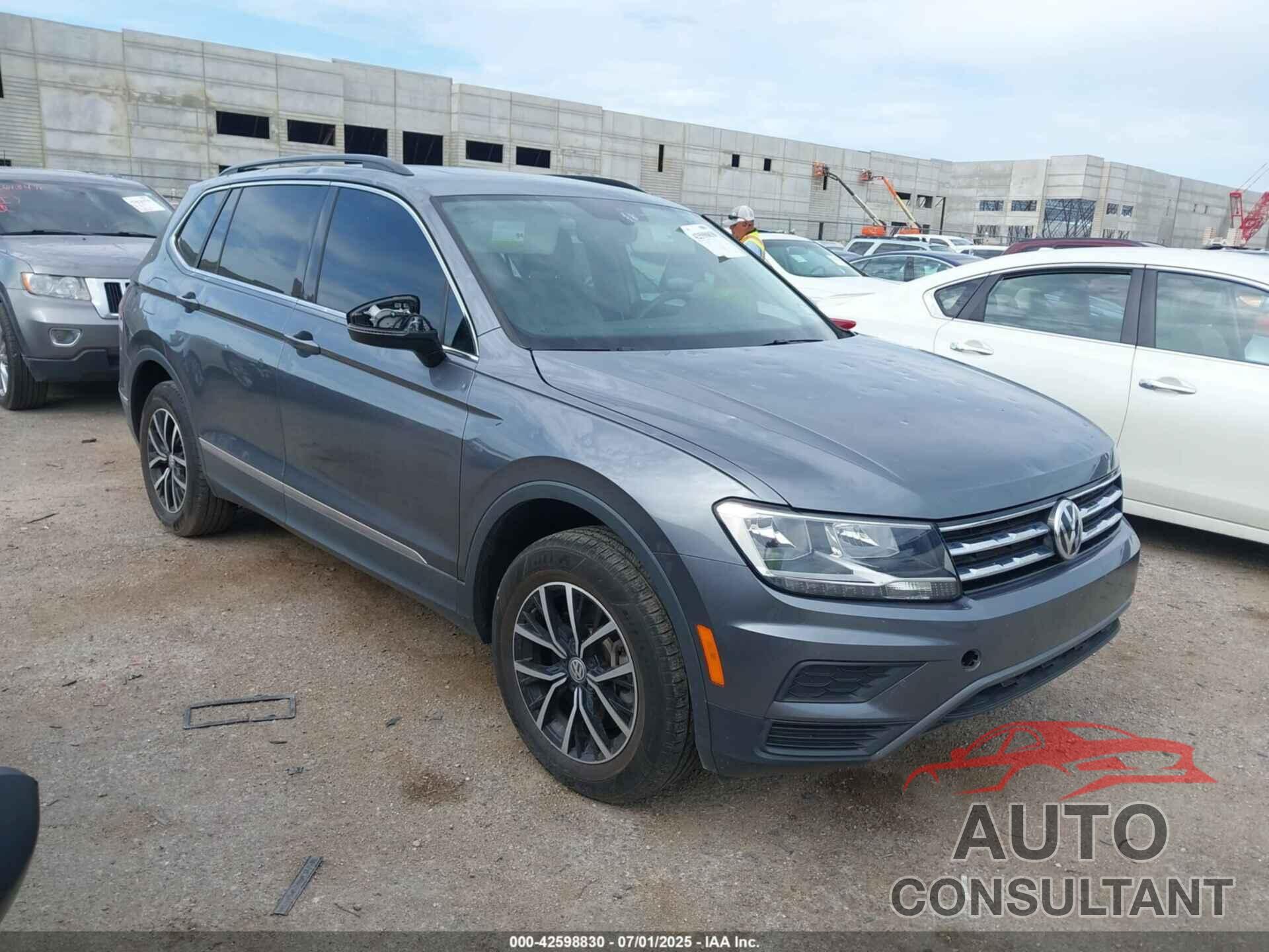 VOLKSWAGEN TIGUAN 2021 - 3VV3B7AX6MM021077