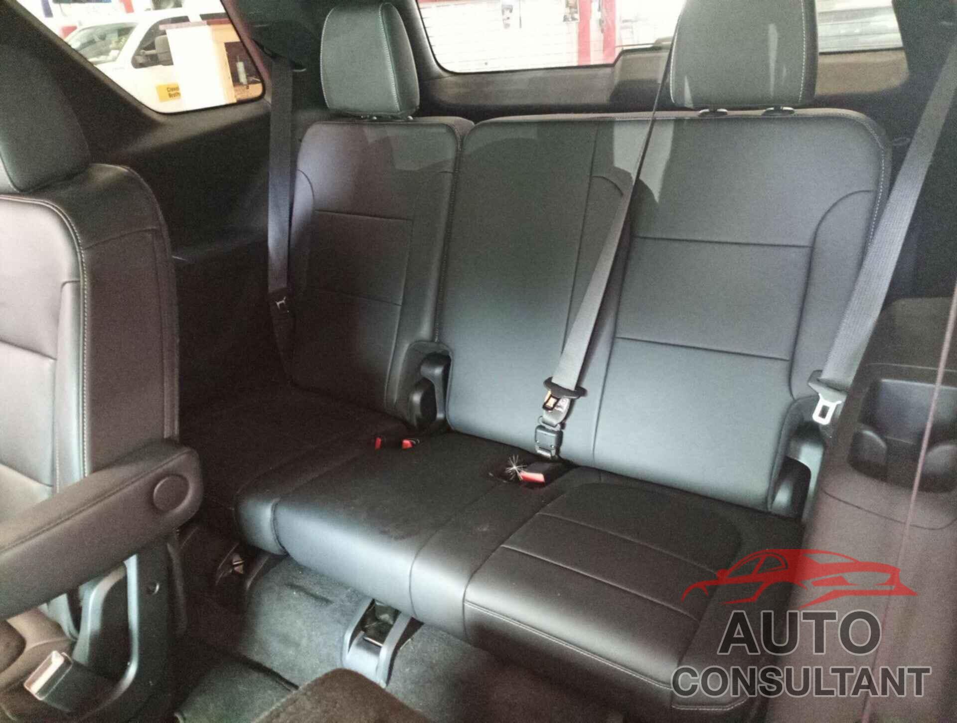 CHEVROLET TRAVERSE 2022 - 1GNEVHKW7NJ155600
