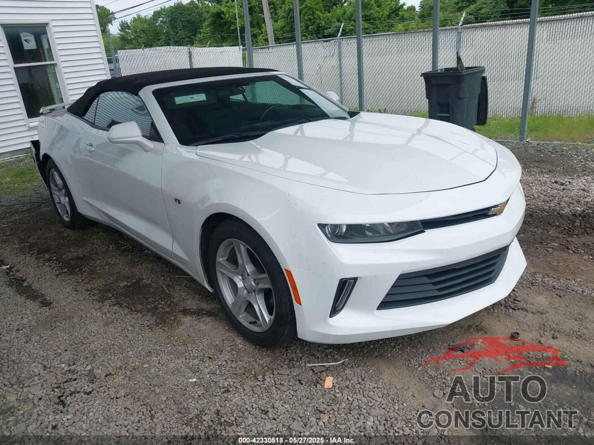 CHEVROLET CAMARO 2017 - 1G1FB3DS5H0151678