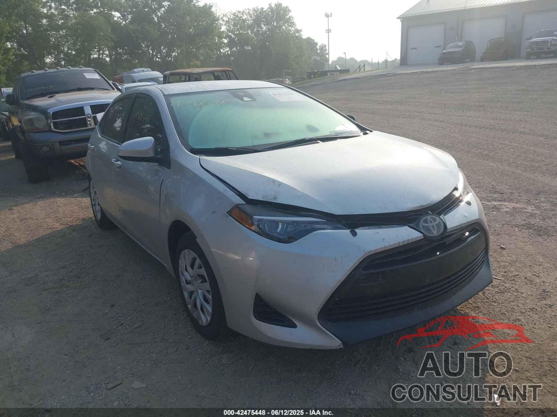 TOYOTA COROLLA 2018 - 5YFBURHE1JP807636