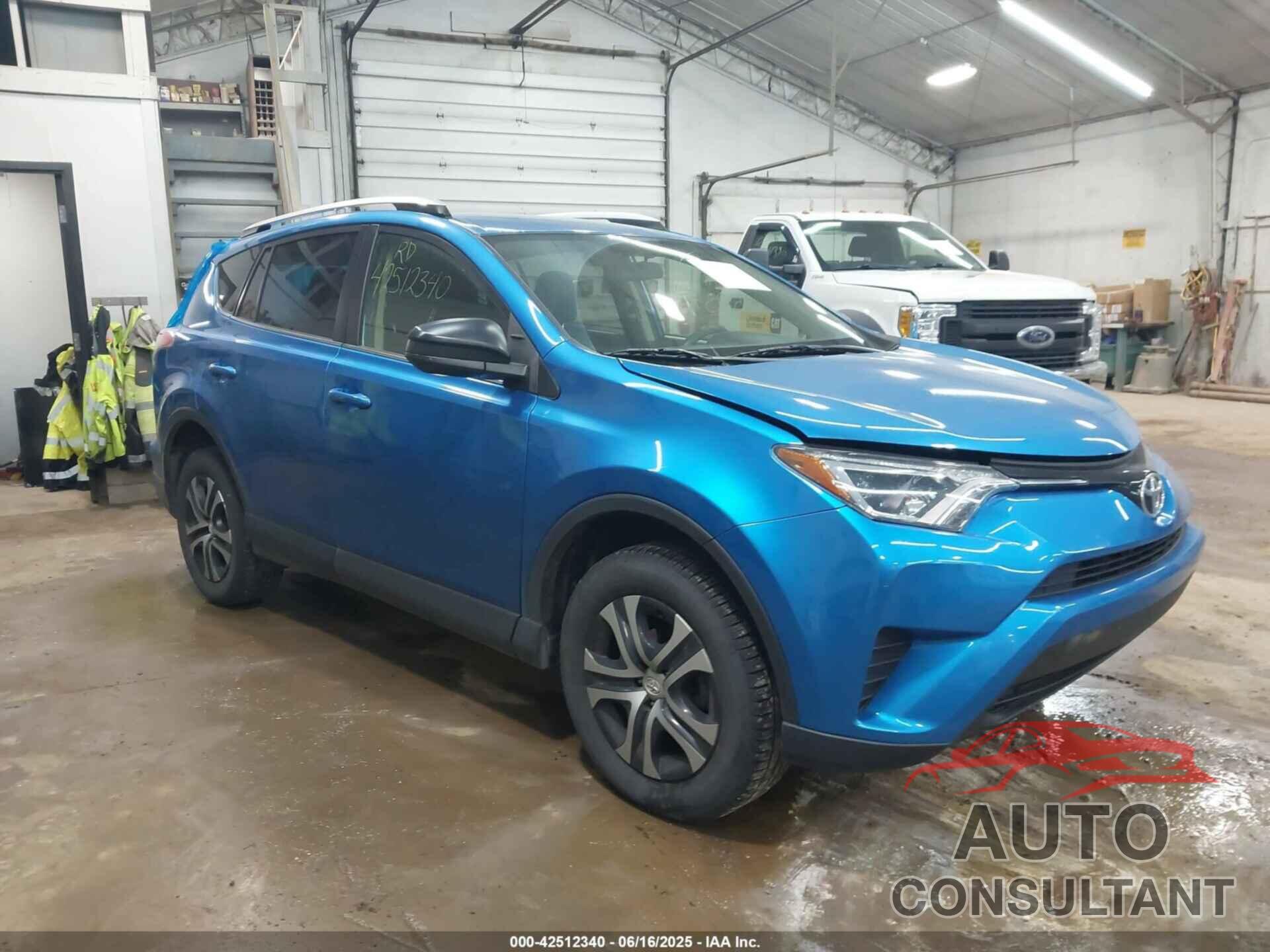 TOYOTA RAV4 2016 - JTMBFREV7GJ103386