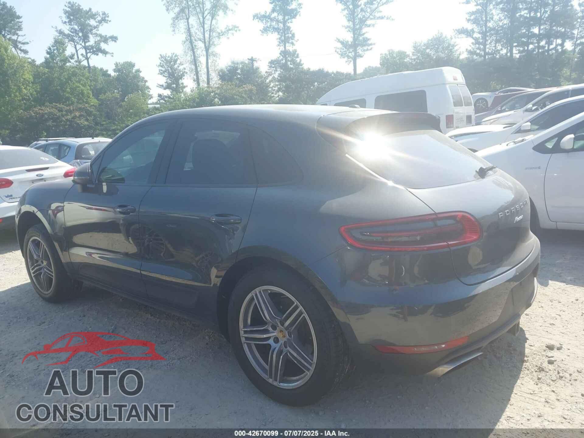 PORSCHE MACAN 2017 - WP1AA2A52HLB04764