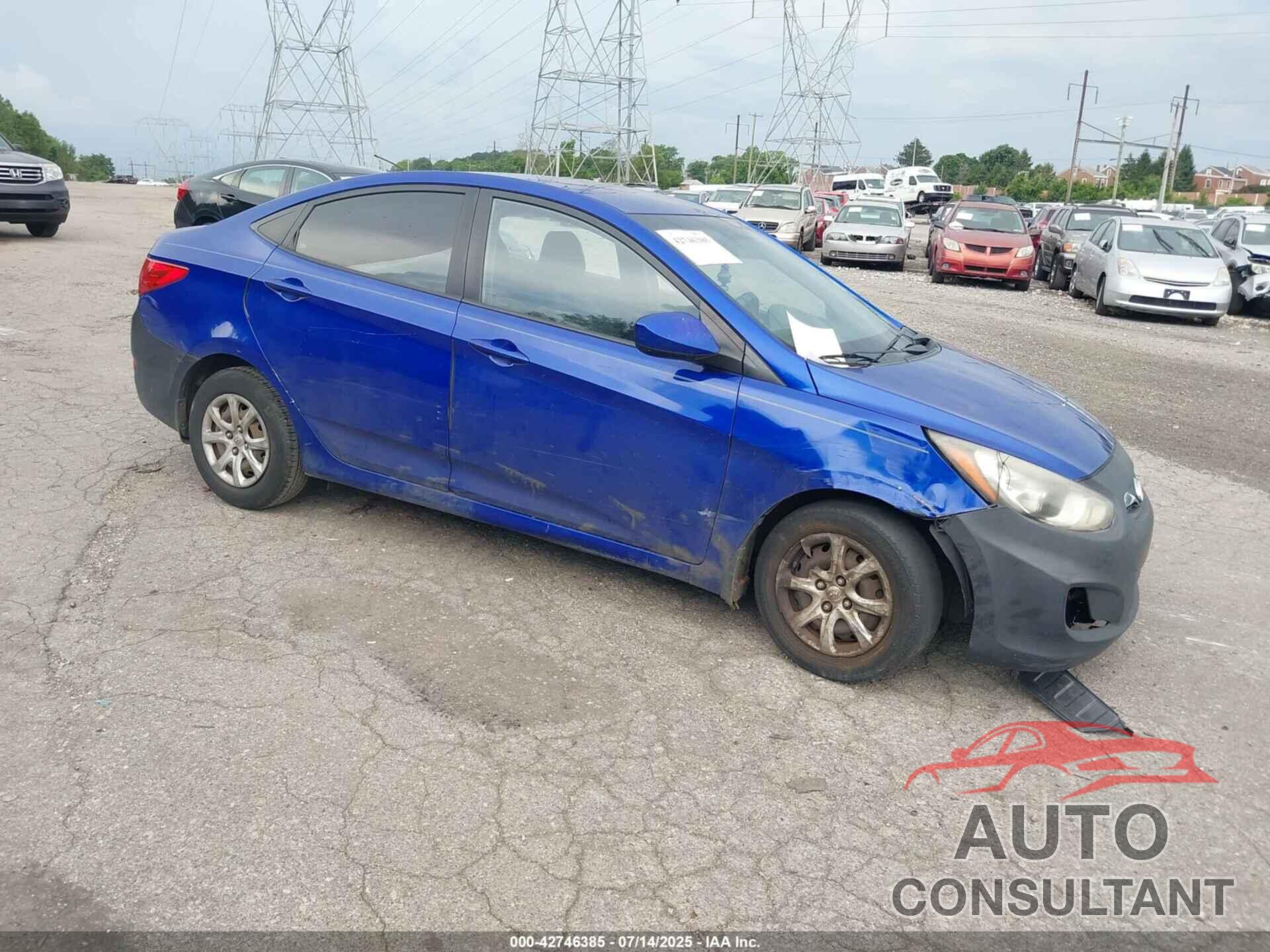 HYUNDAI ACCENT 2013 - KMHCT4AEXDU282325