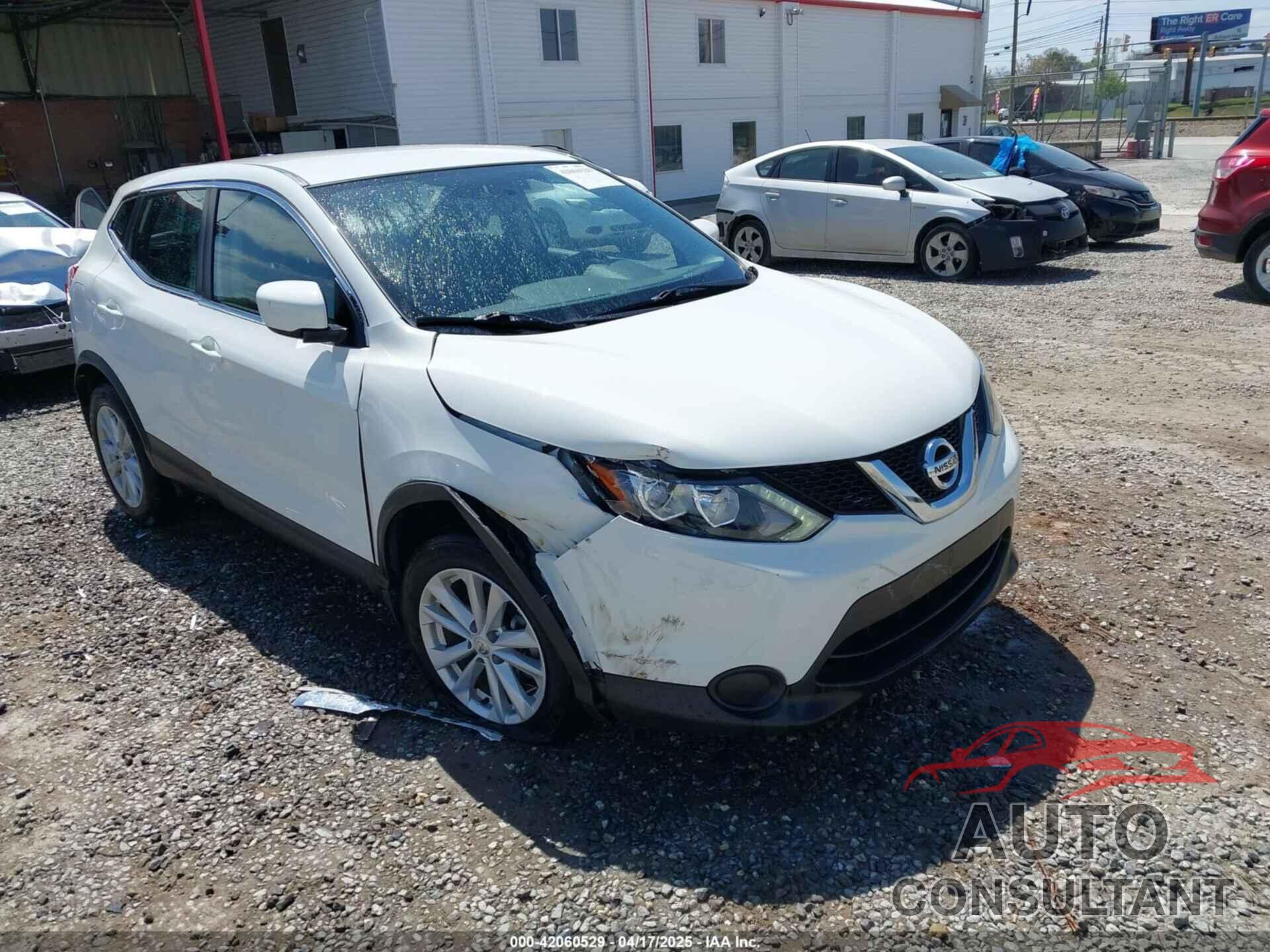 NISSAN ROGUE SPORT 2017 - JN1BJ1CP4HW016685