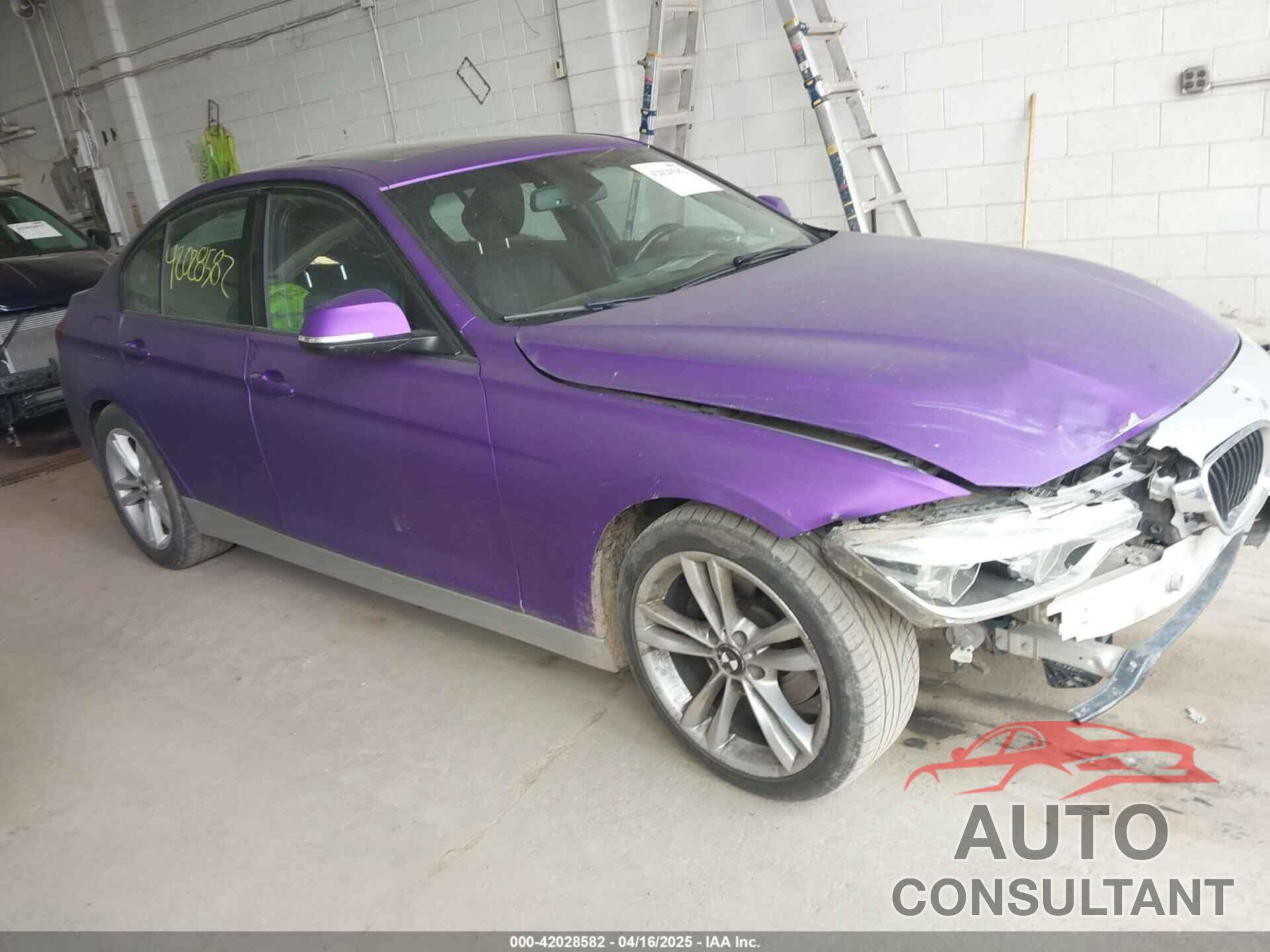 BMW 320I 2016 - WBA8E1G57GNT99592