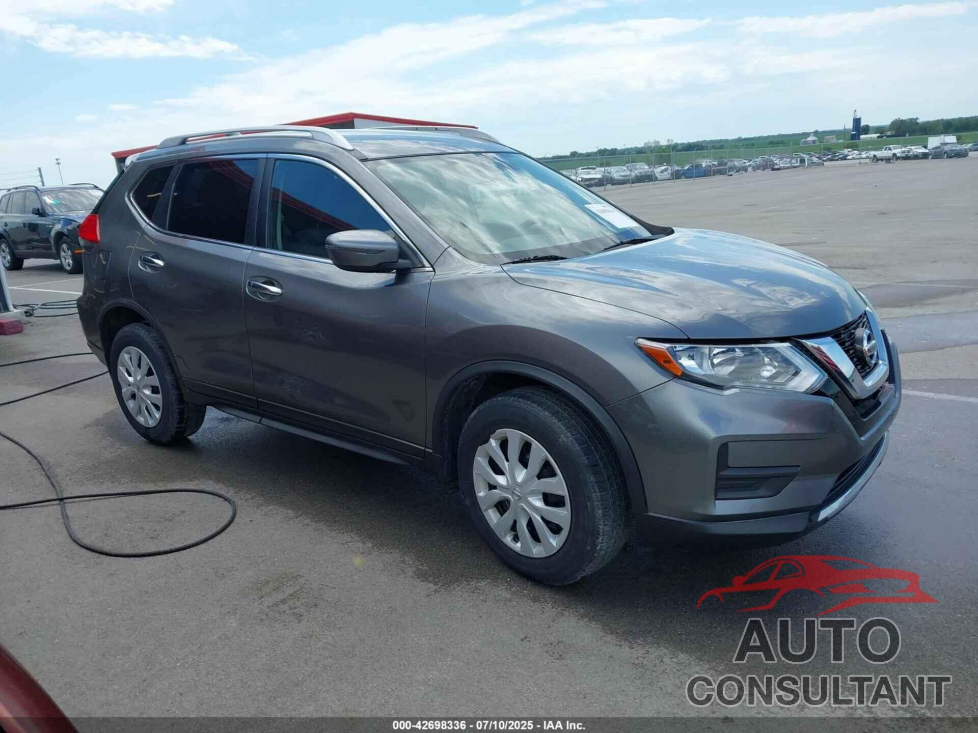 NISSAN ROGUE 2017 - JN8AT2MV1HW021577