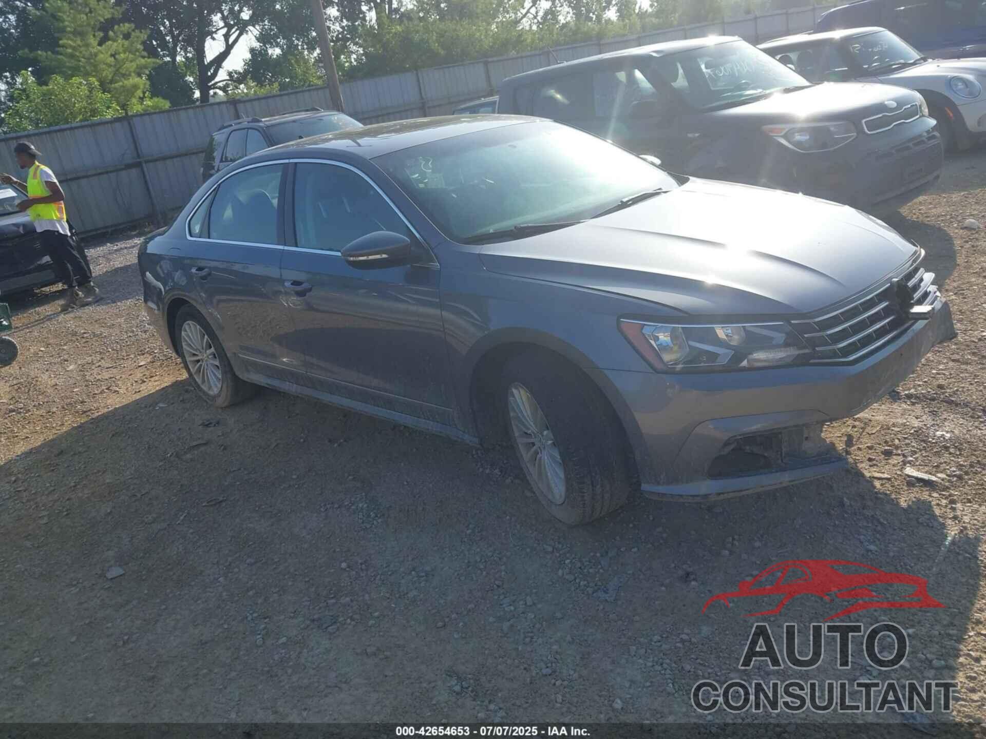 VOLKSWAGEN PASSAT 2016 - 1VWBT7A37GC051681