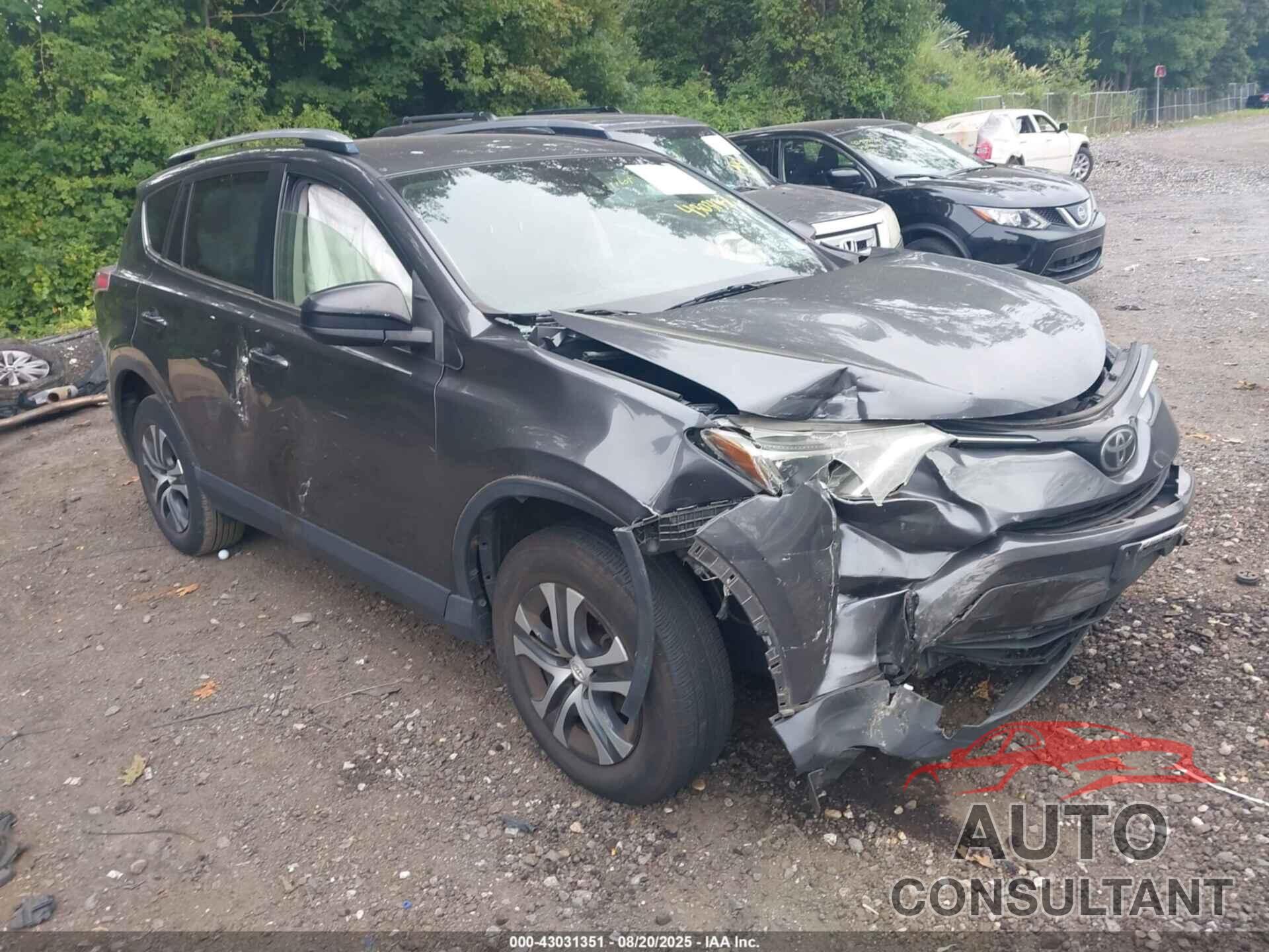TOYOTA RAV4 2017 - JTMBFREV7HJ128239