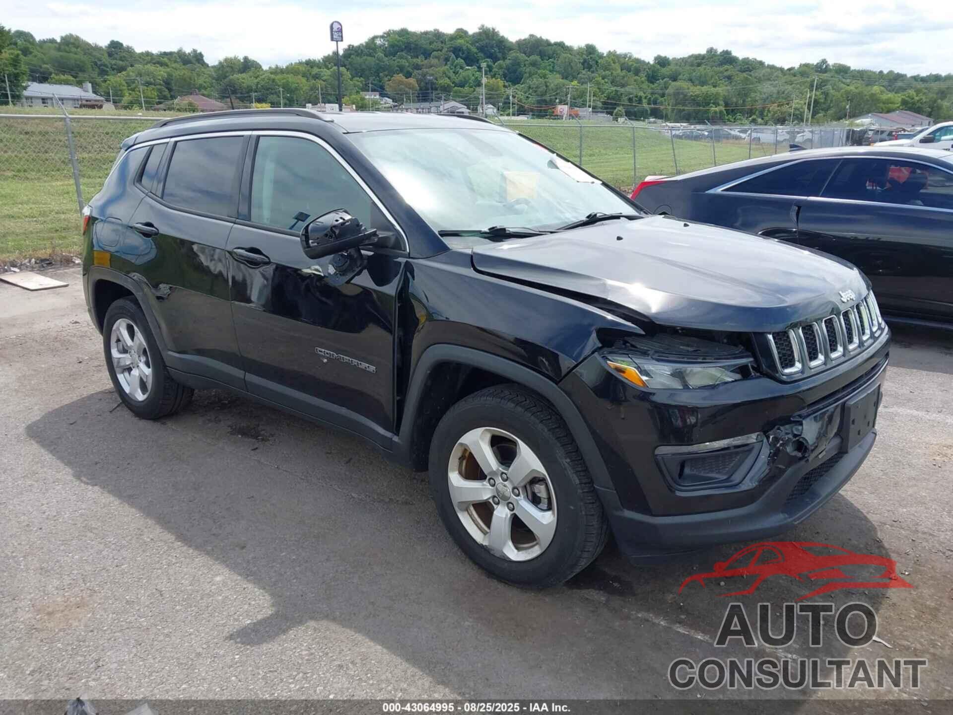 JEEP COMPASS 2018 - 3C4NJDBB4JT403721