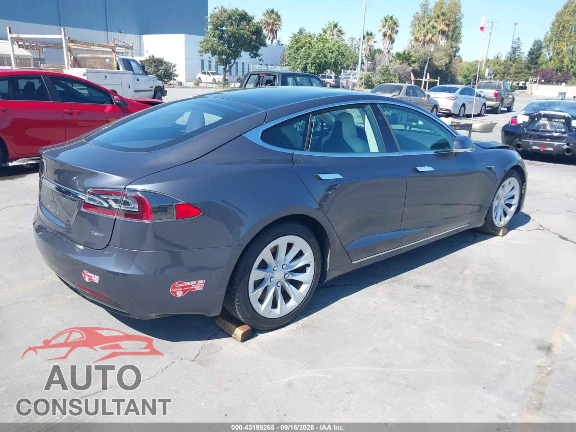 TESLA MODEL S 2018 - 5YJSA1E2XJF247194