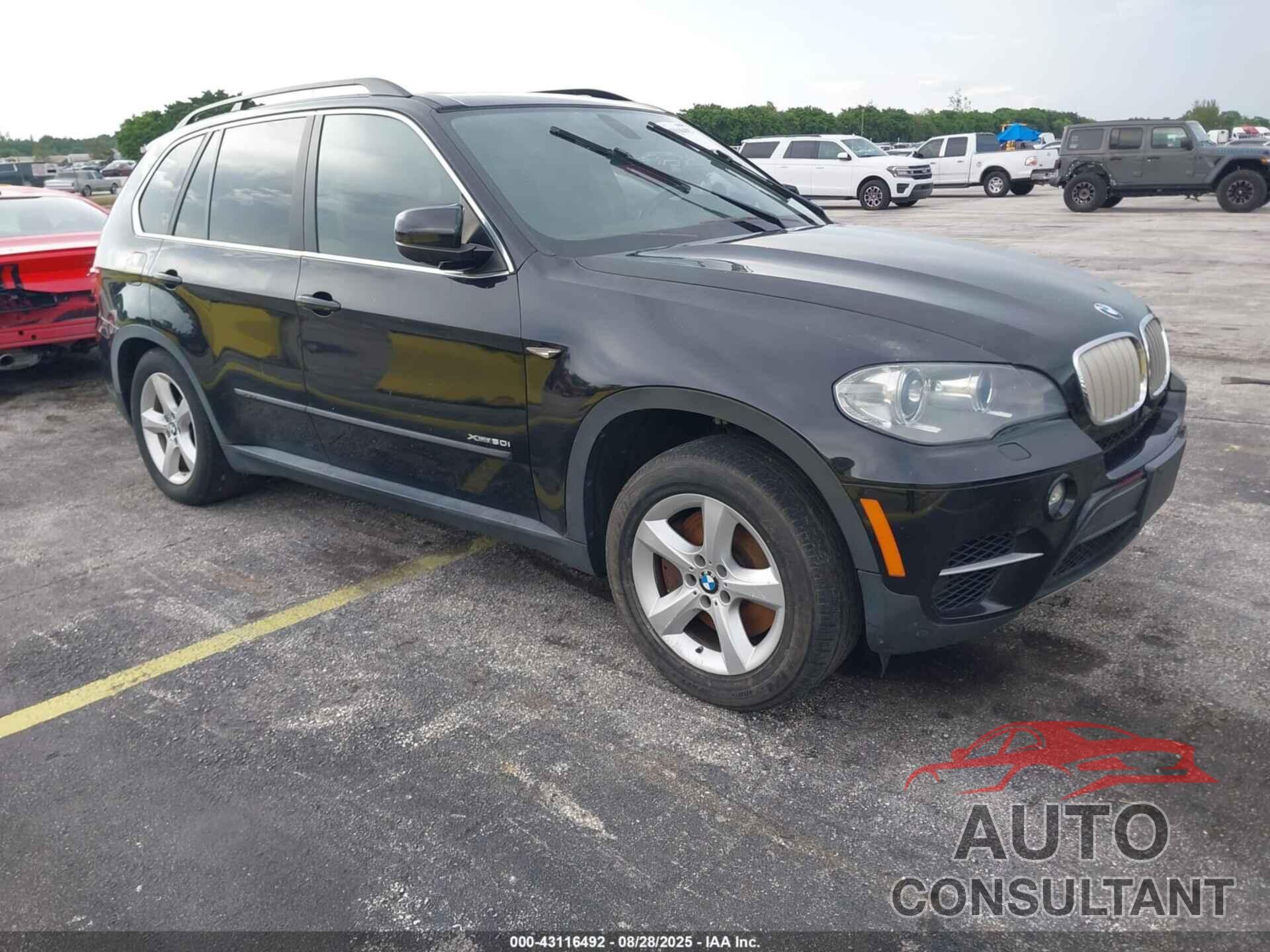 BMW X5 2013 - 5UXZV8C51DL899565