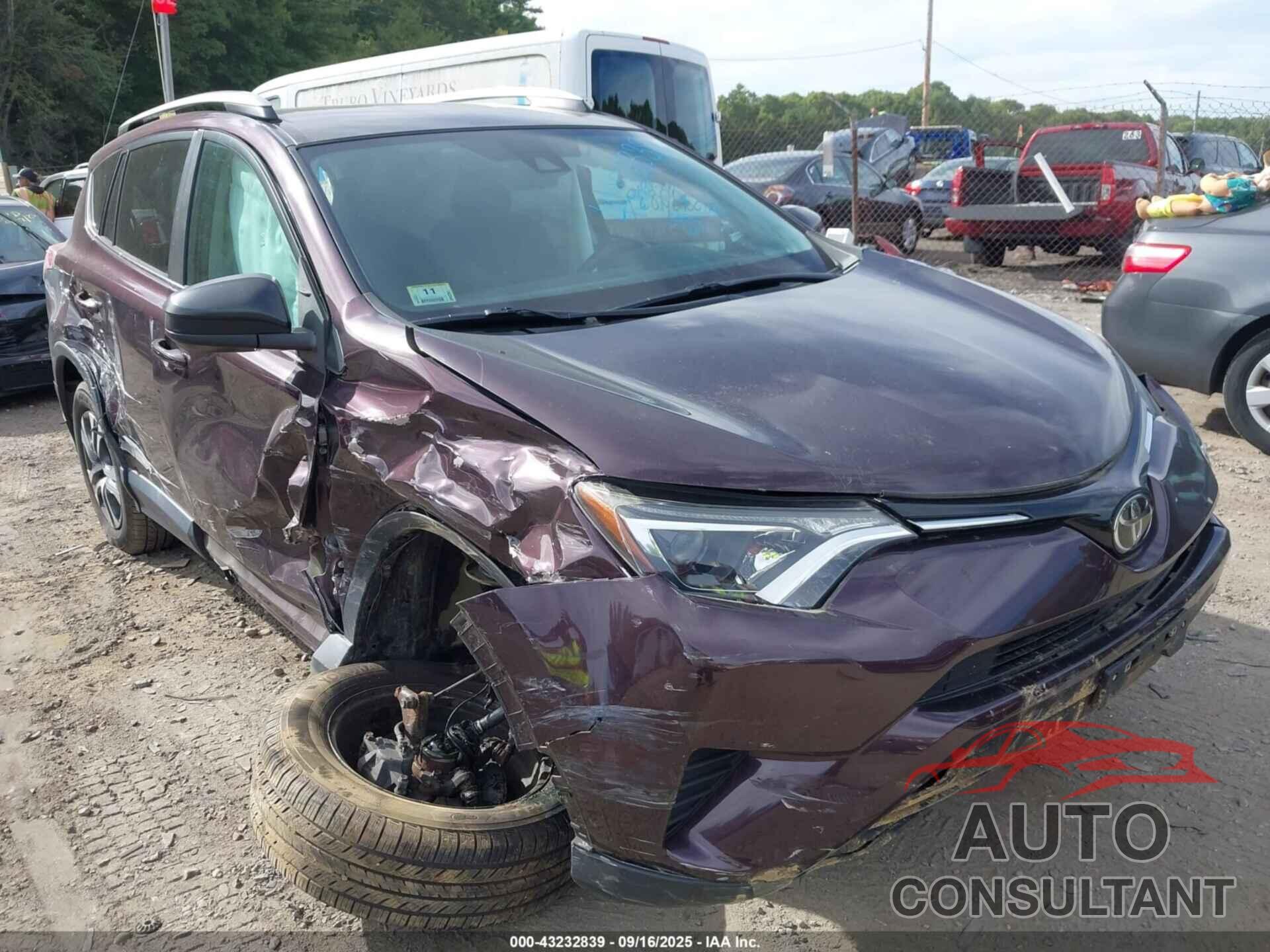 TOYOTA RAV4 2017 - 2T3BFREV8HW646104