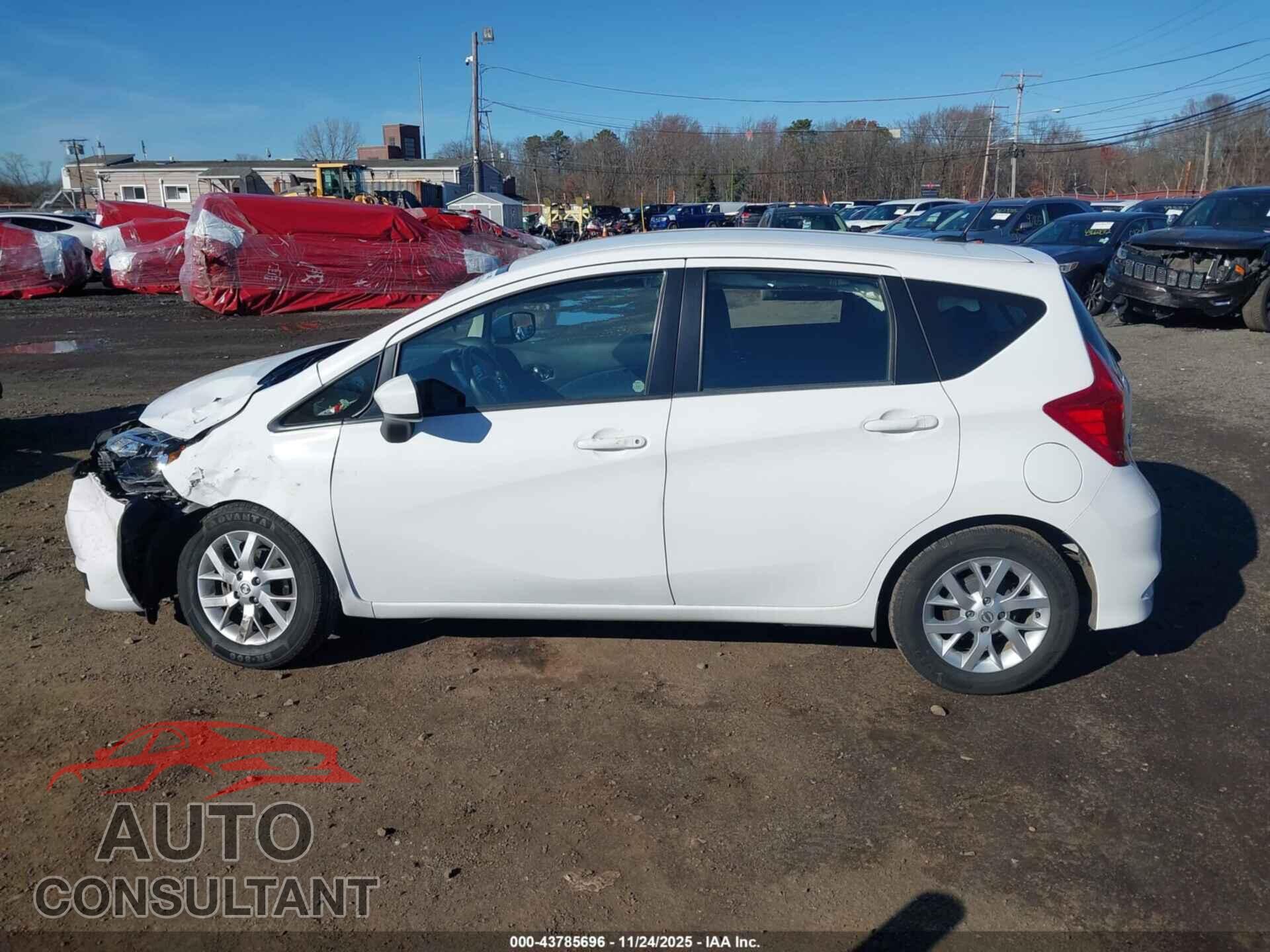 NISSAN VERSA NOTE 2017 - 3N1CE2CP3HL381623