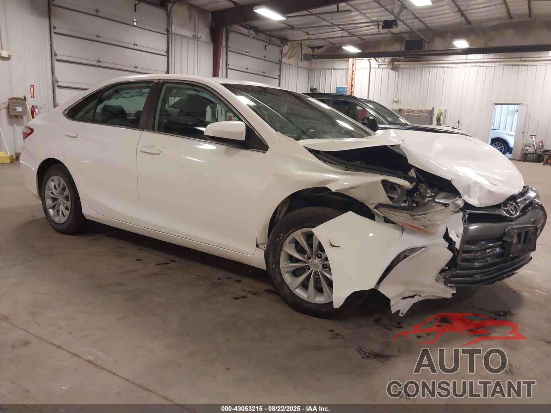 TOYOTA CAMRY 2015 - 4T1BF1FKXFU493852