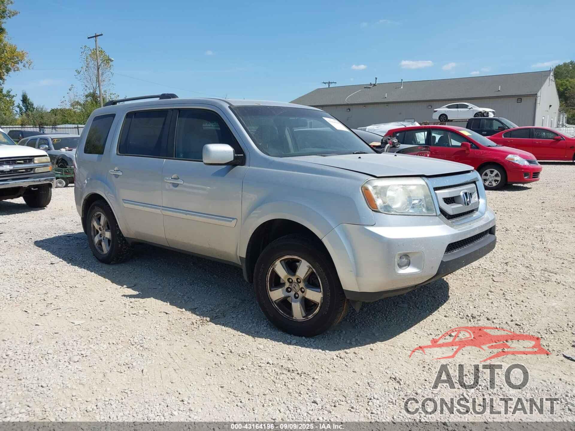 HONDA PILOT 2011 - 5FNYF4H61BB039508