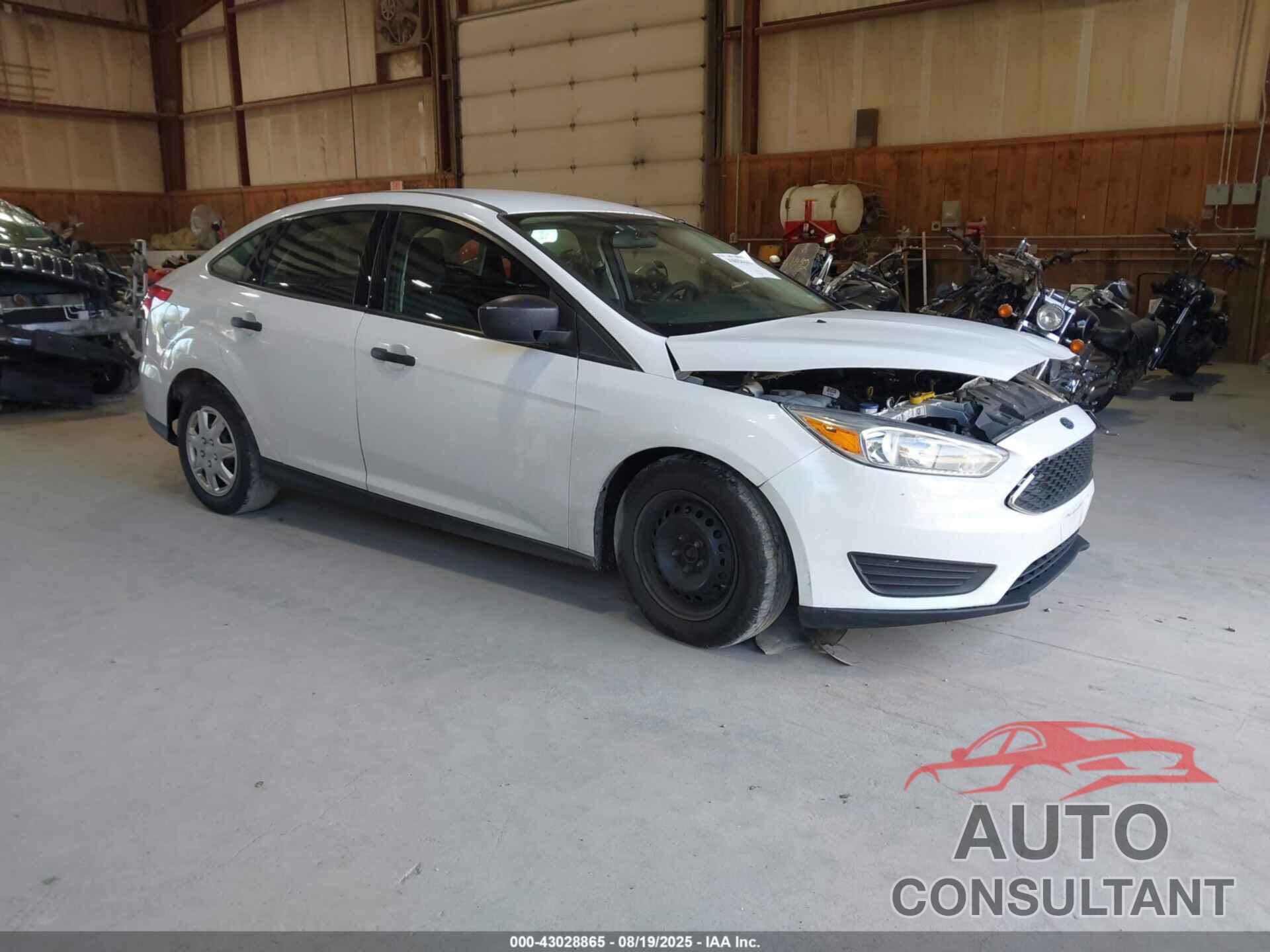 FORD FOCUS 2017 - 1FADP3E24HL322116