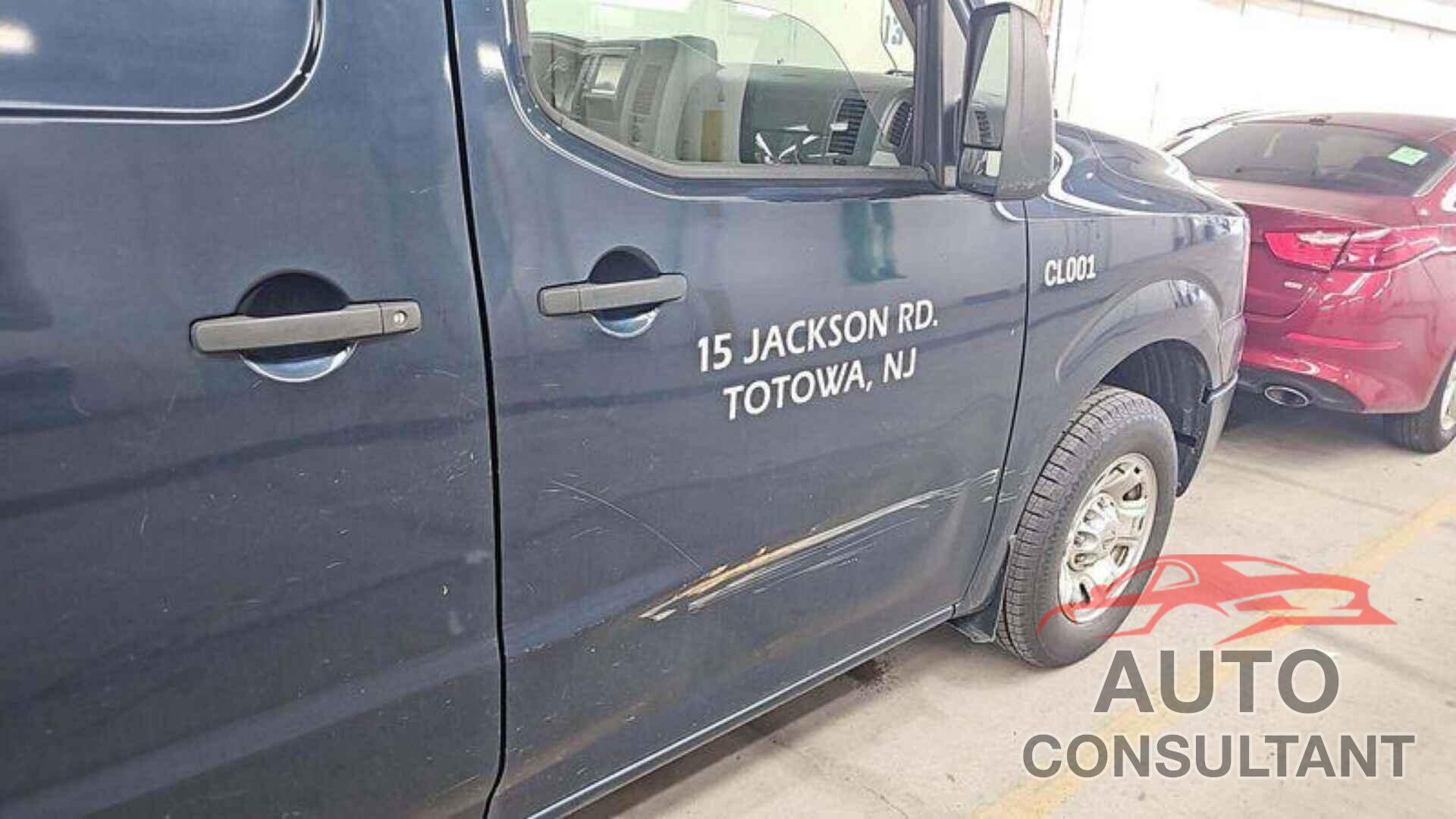 NISSAN NV 2019 - 1N6BF0LY7KN801777