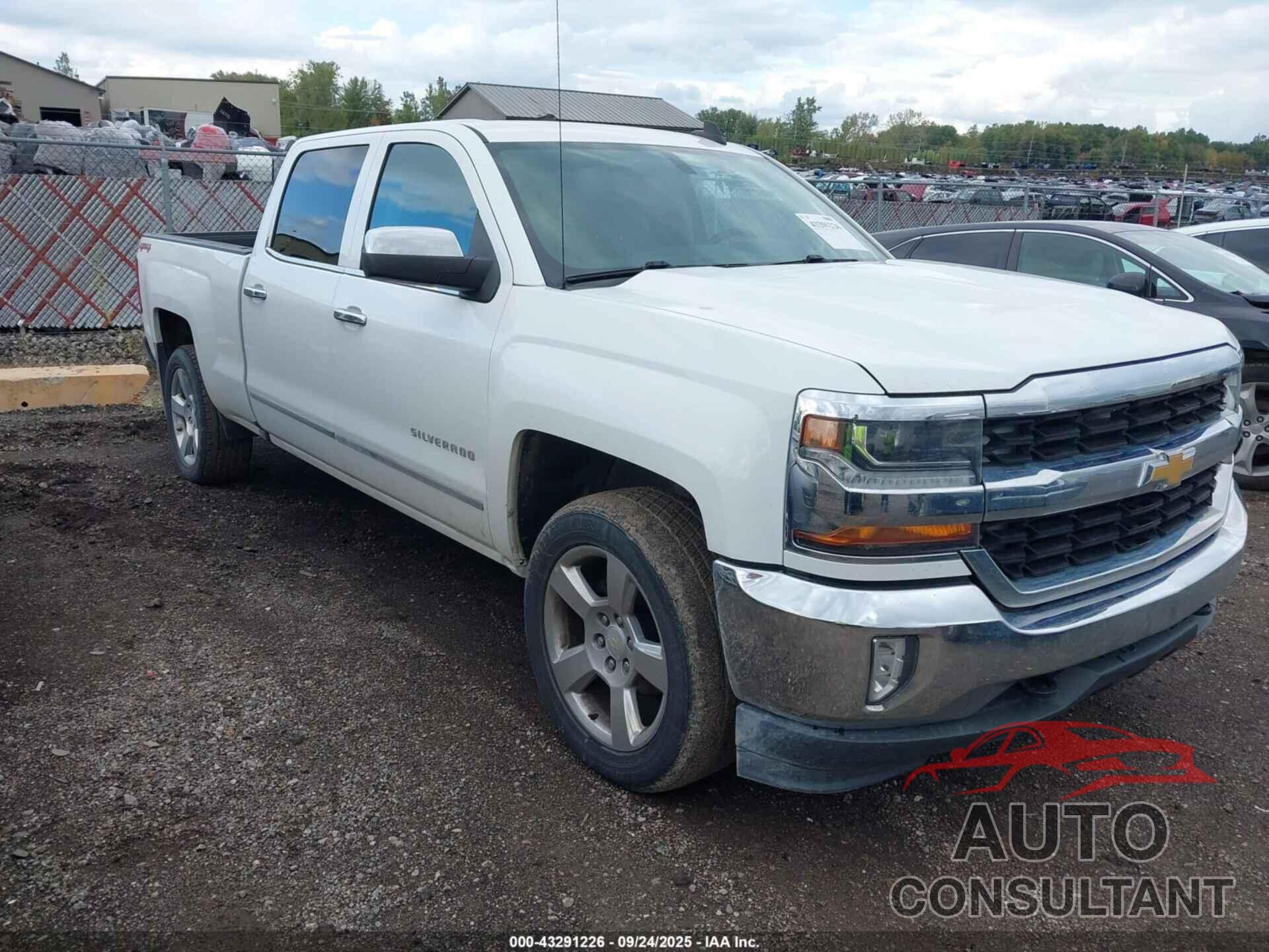 CHEVROLET SILVERADO 1500 2016 - 1GCUKREC9GF137030