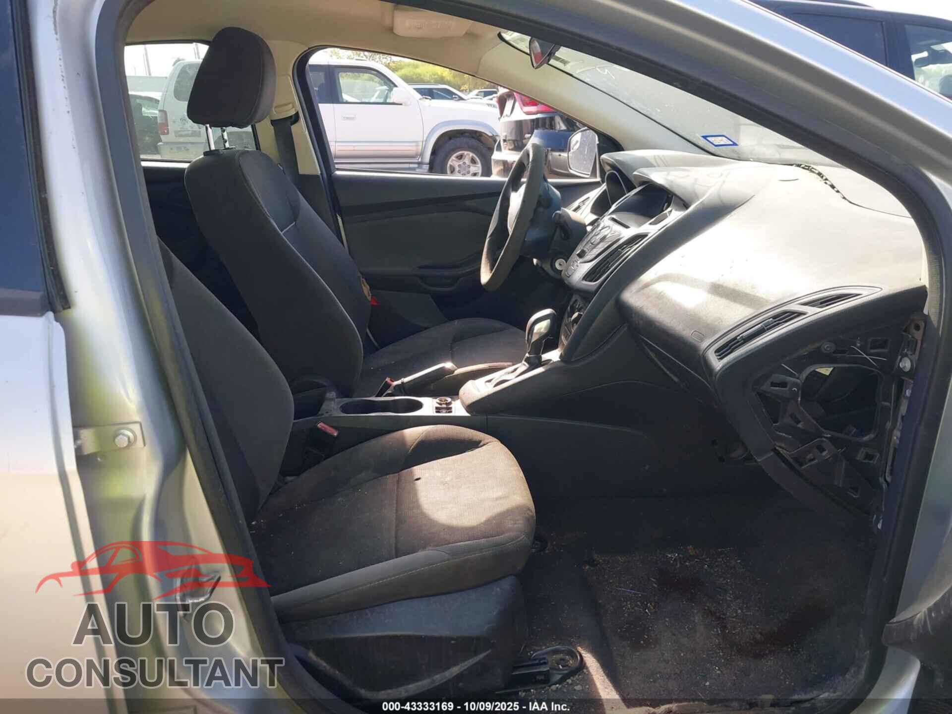 FORD FOCUS 2012 - 1FAHP3E2XCL415166