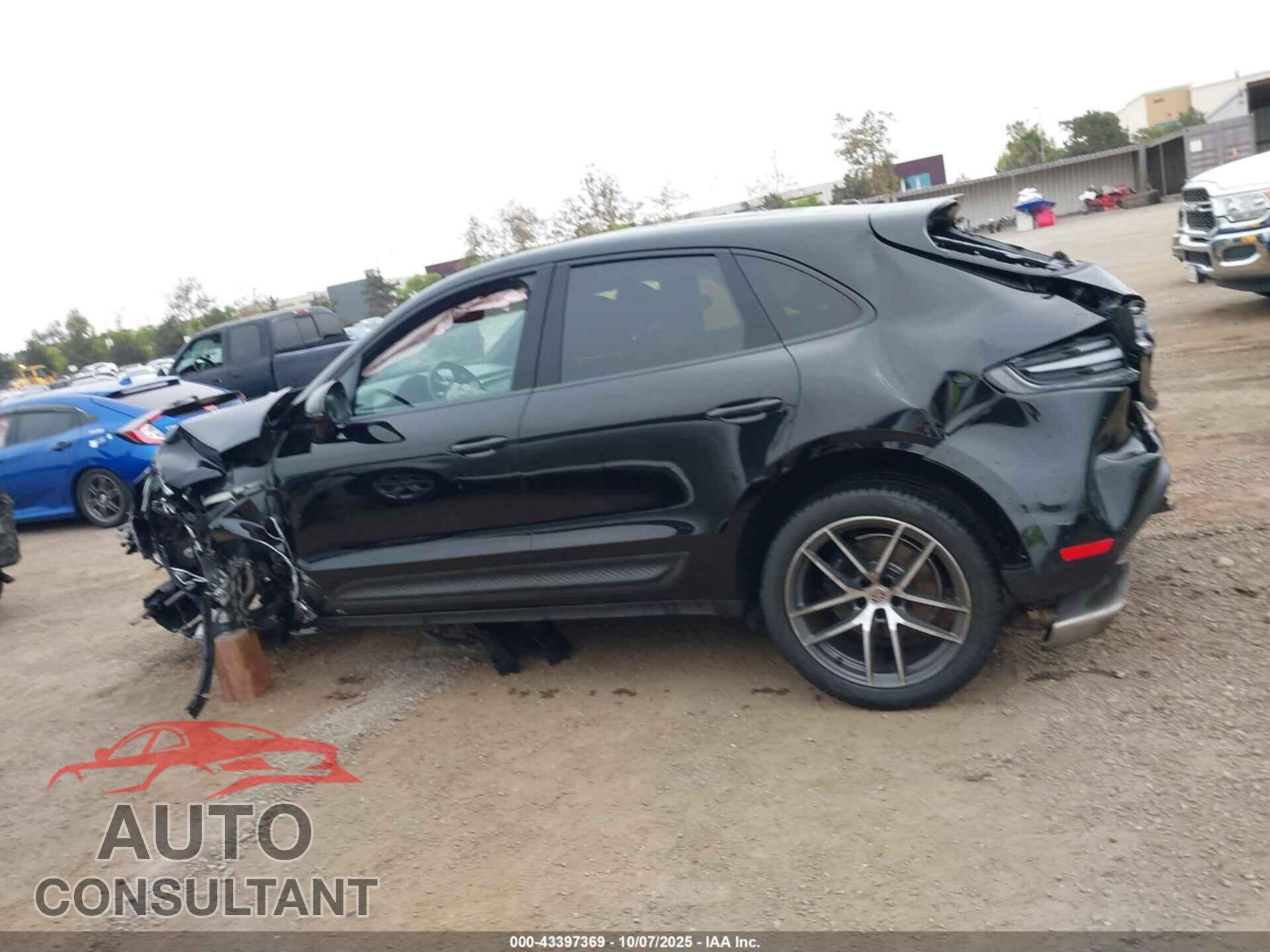 PORSCHE MACAN 2023 - WP1AA2A51PLB06052