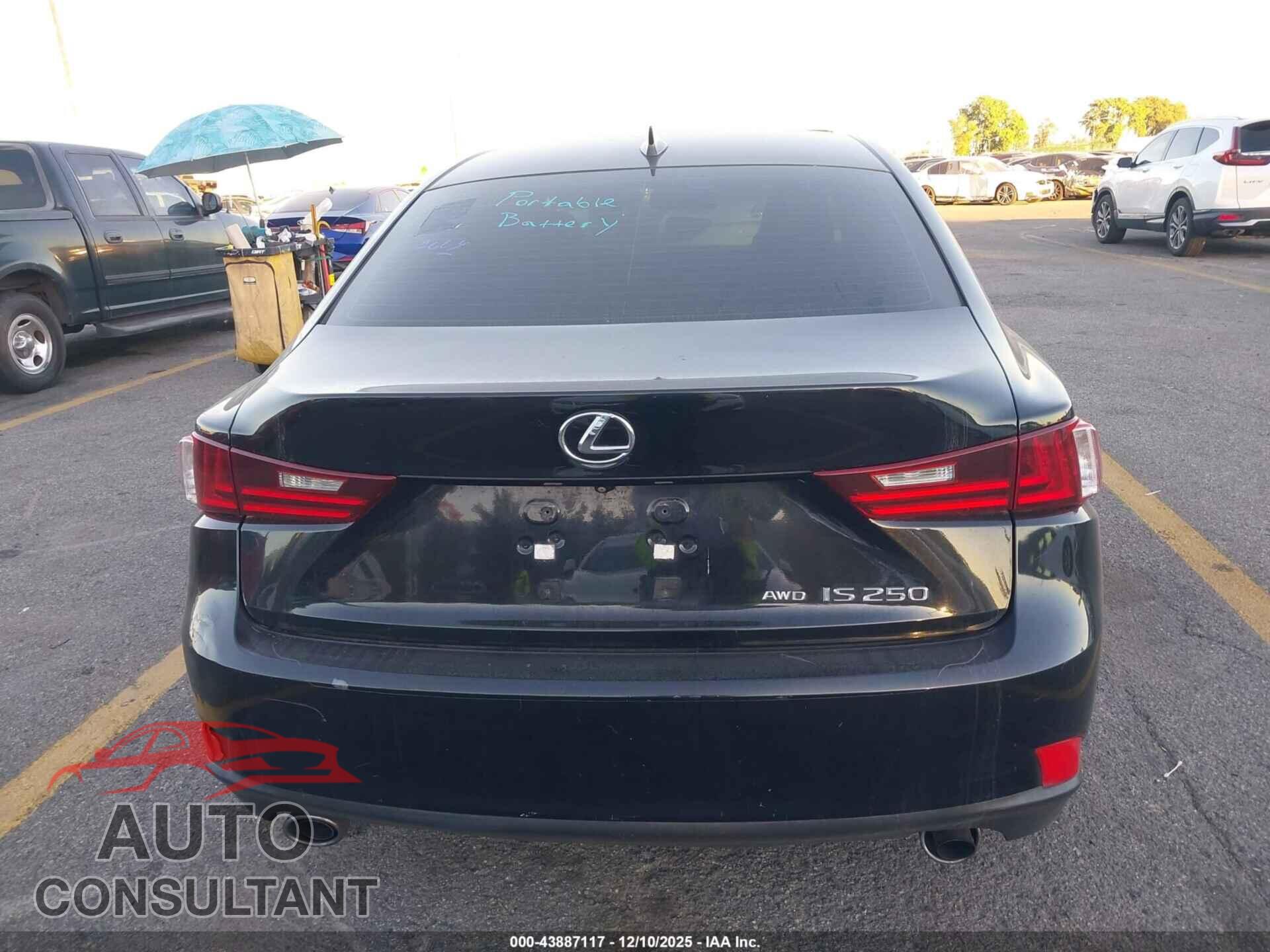 LEXUS IS 250 2015 - JTHCF1D21F5026100