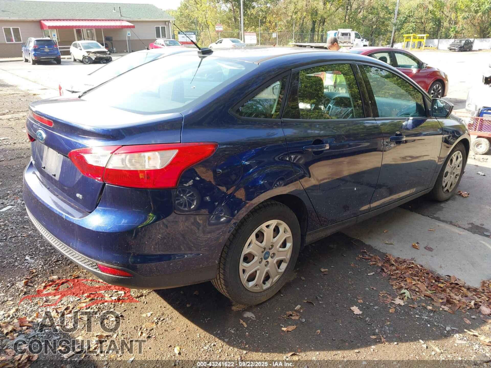 FORD FOCUS 2012 - 1FAHP3F23CL128766